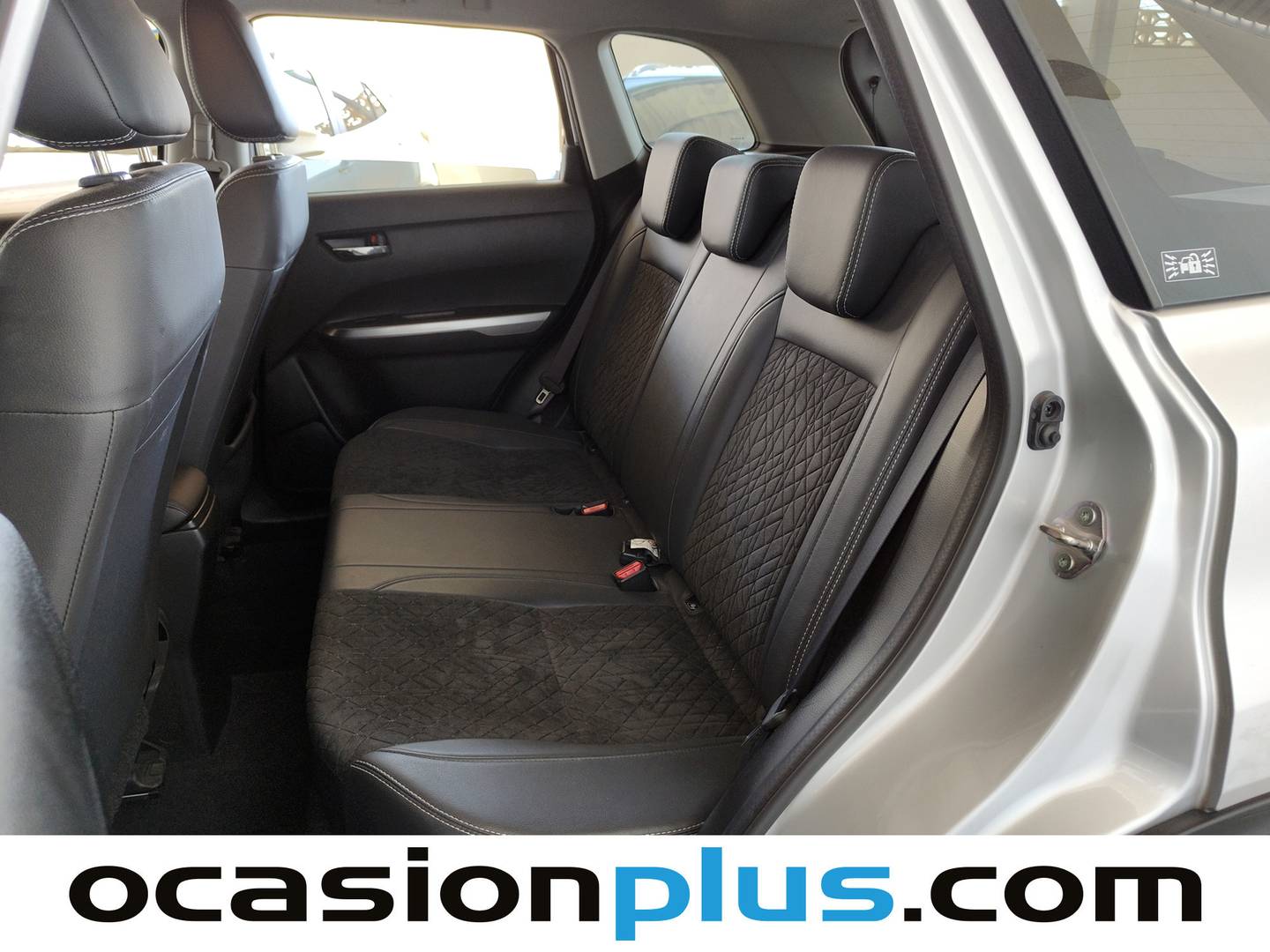 Foto asientos traseros Suzuki Vitara Suzuki Vitara 1.4 Turbo Mild Hybrid GLX Auto (129 CV)