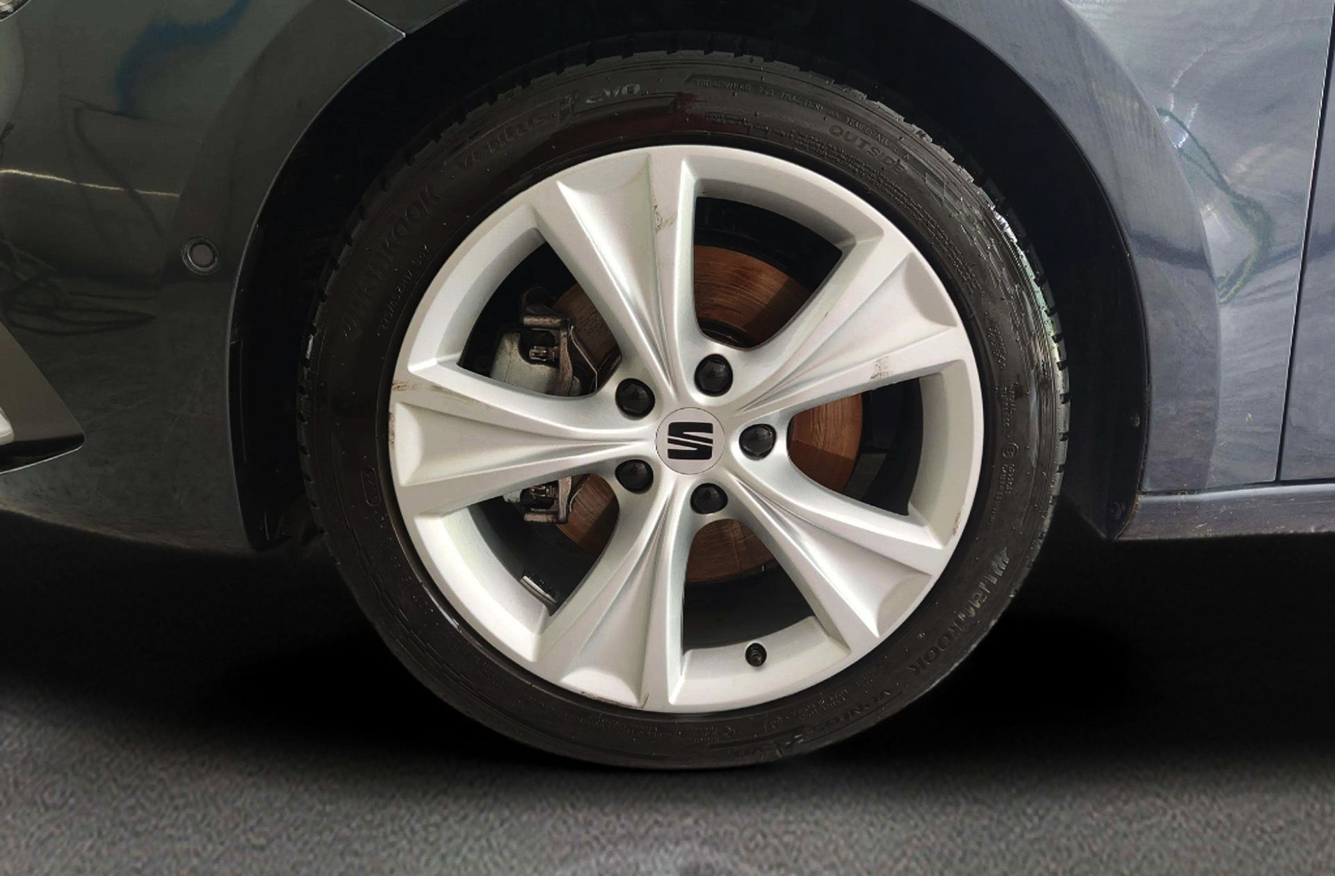 SEAT León ST 2.0 TDI FR XL - foto 35