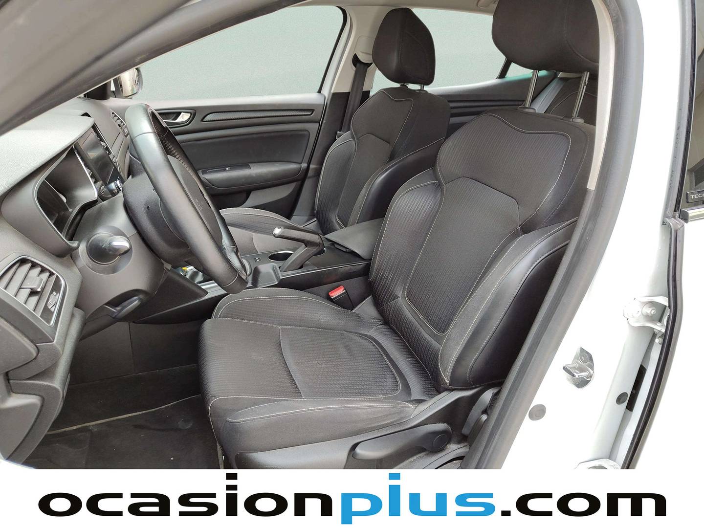 Foto asientos delanteros Renault Mégane Renault Megane Tech Road Energy TCe (100 CV)