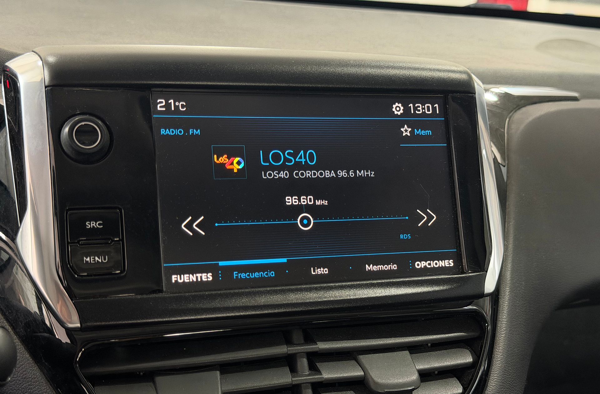 Peugeot 208 PureTech Signature - foto 28
