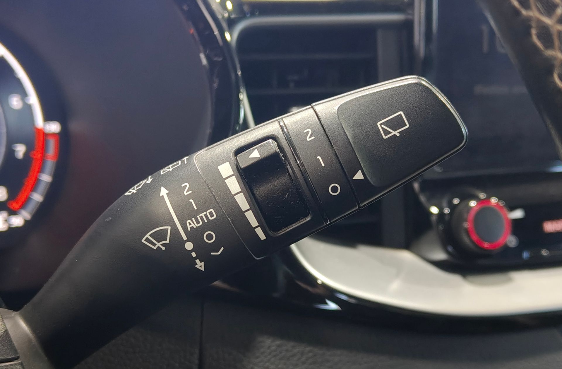 Kia Ceed 1.4 T-GDi GT Line - foto 28