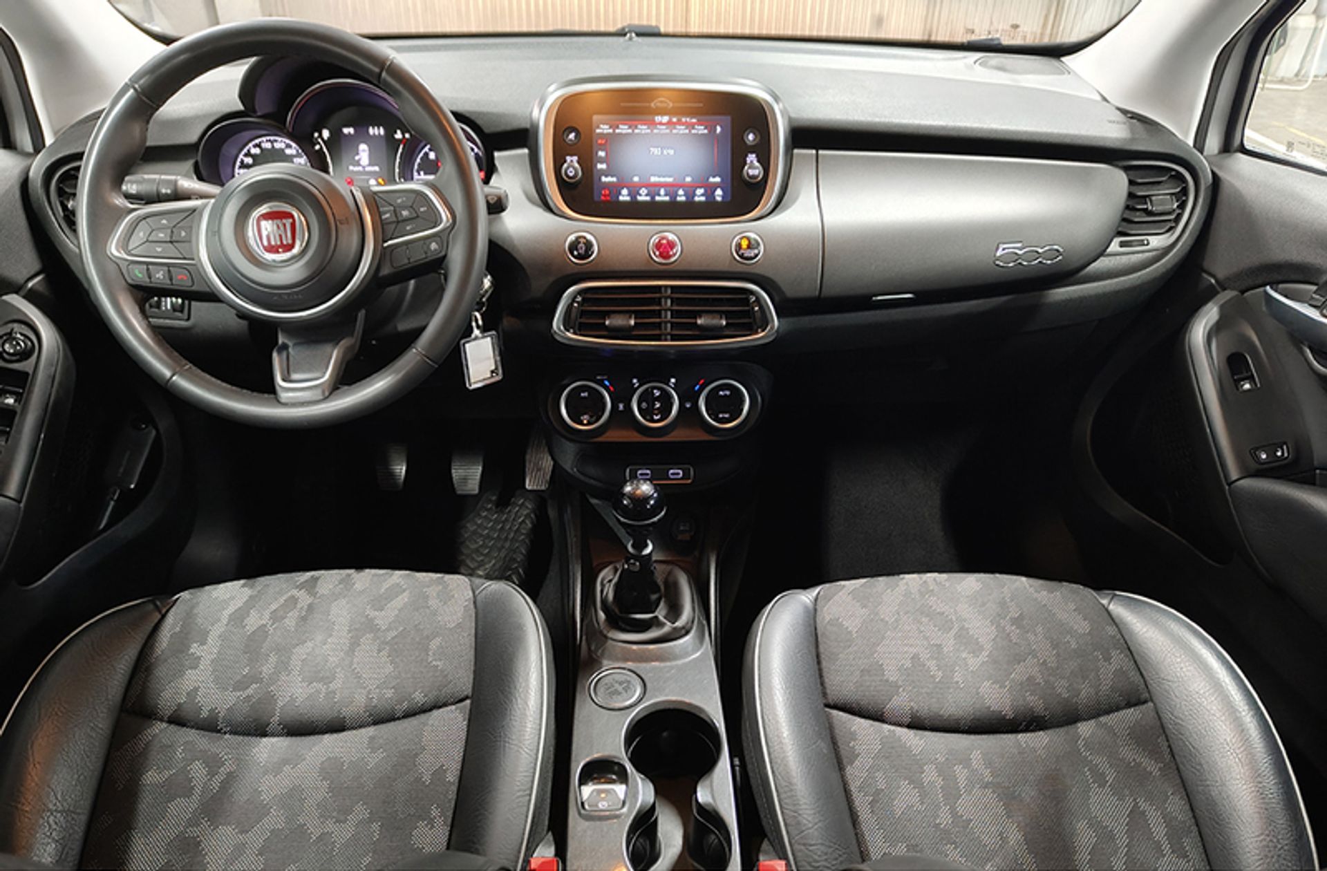 Fiat 500X 1.6 MultiJet Cross - foto 6