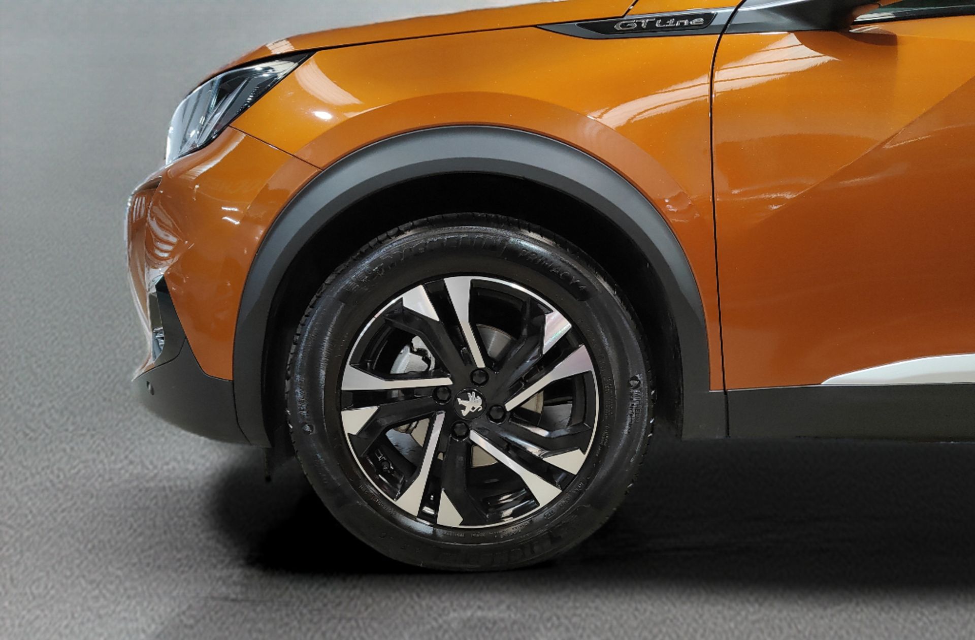 Peugeot 2008 PureTech 130 GT Line EAT8 - foto 41