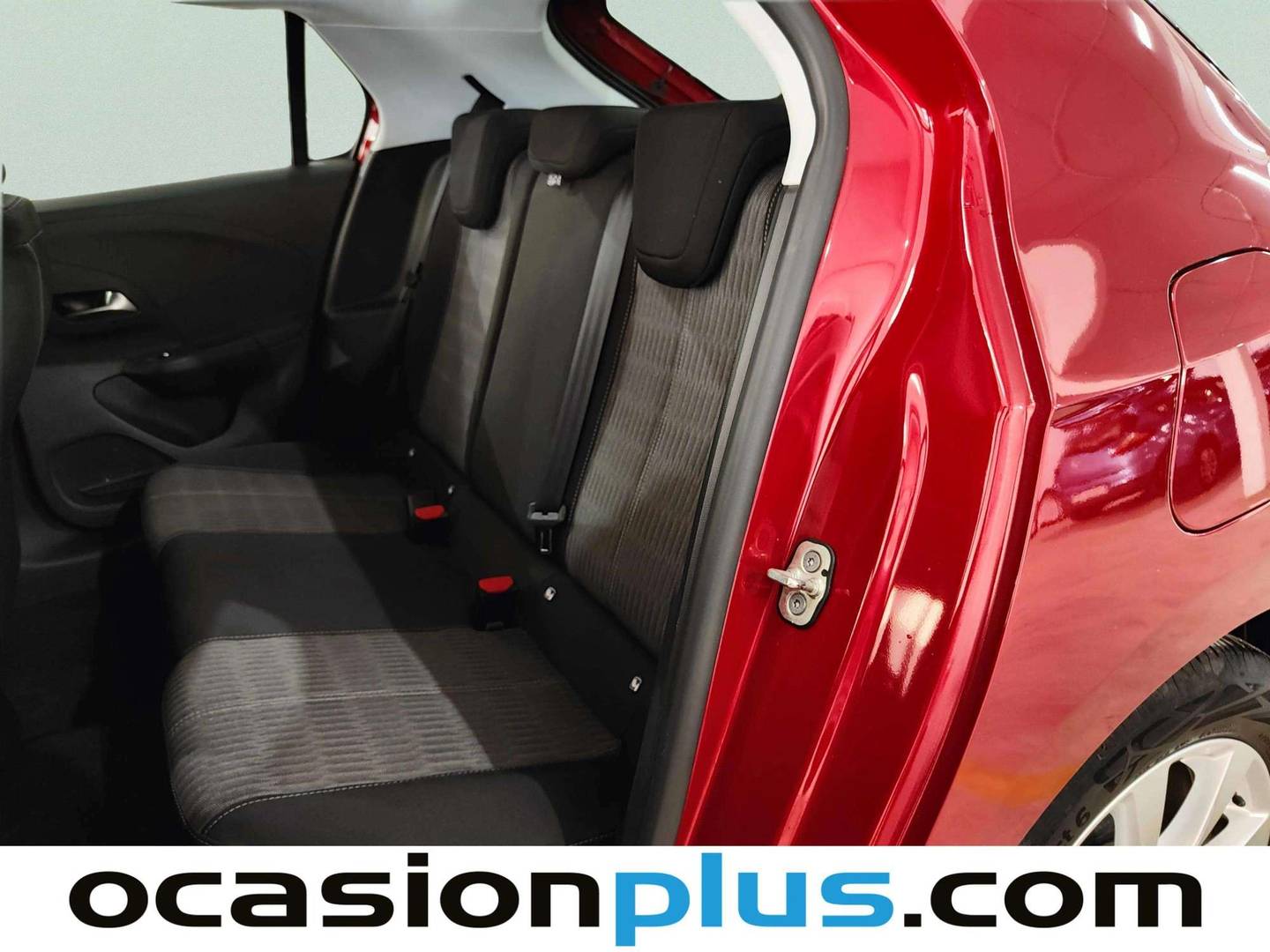 Foto asientos traseros Opel Corsa Opel Corsa 1.2 XEL Edition (75 CV)