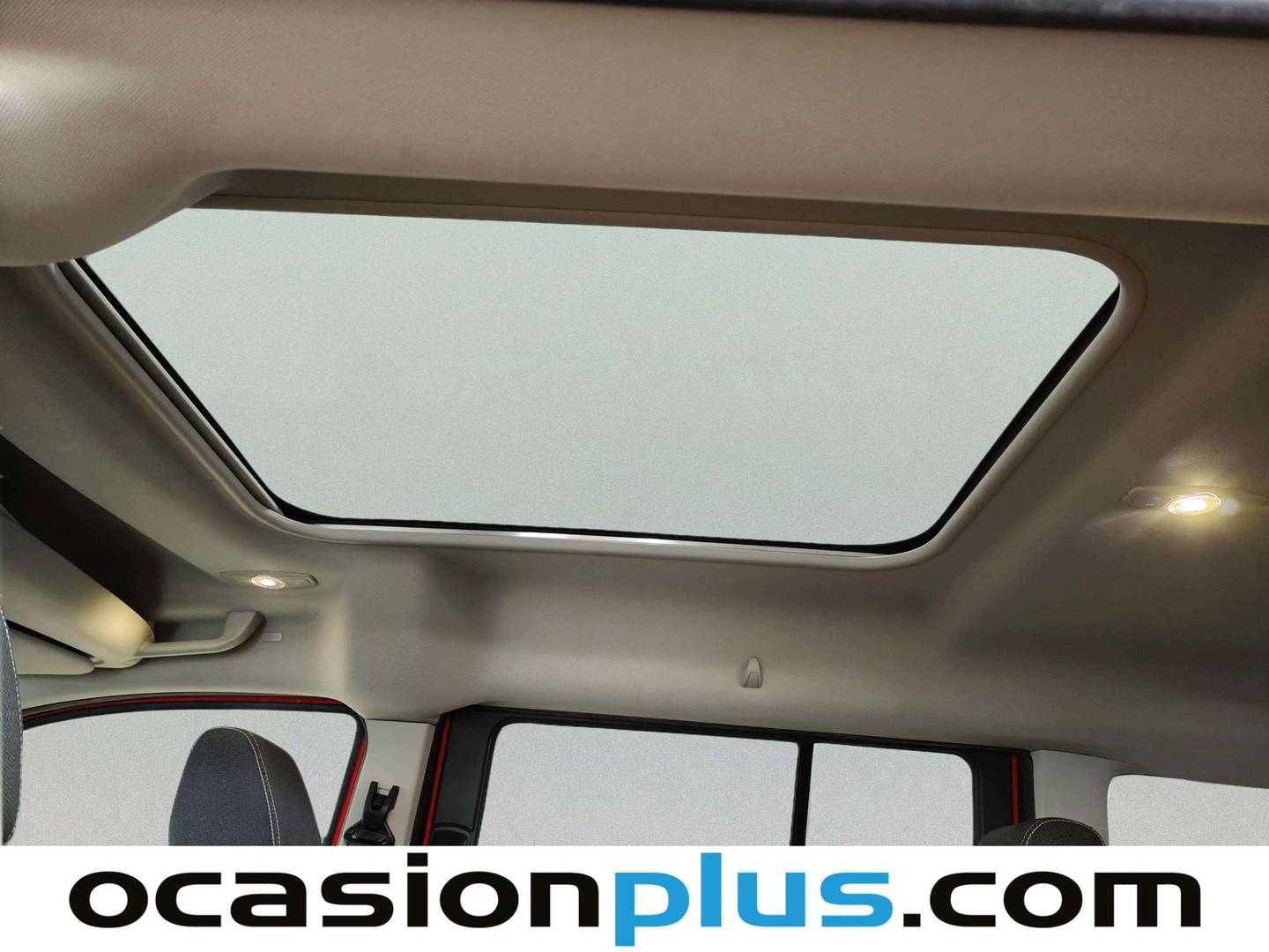 Foto Ford Grand Tourneo Connect Ford Grand Tourneo Connect 1.5 TDCi Titanium (120 CV) 7 Plazas