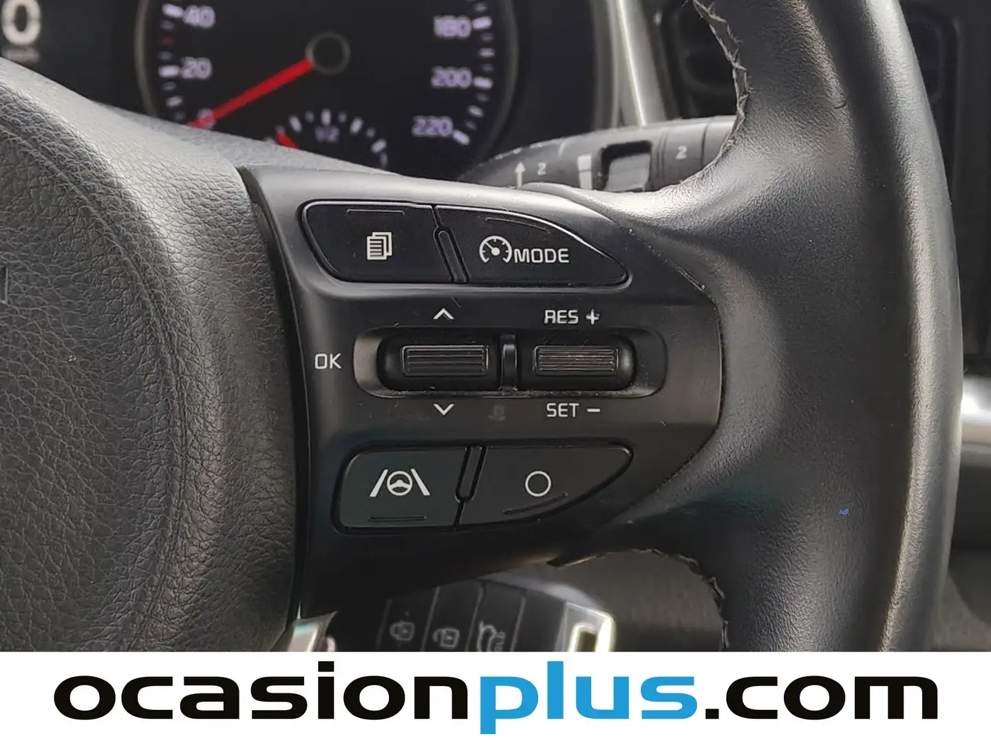 Foto KIA Stonic Kia Stonic 1.0 T-GDi MHEV Drive DCT (120 CV)