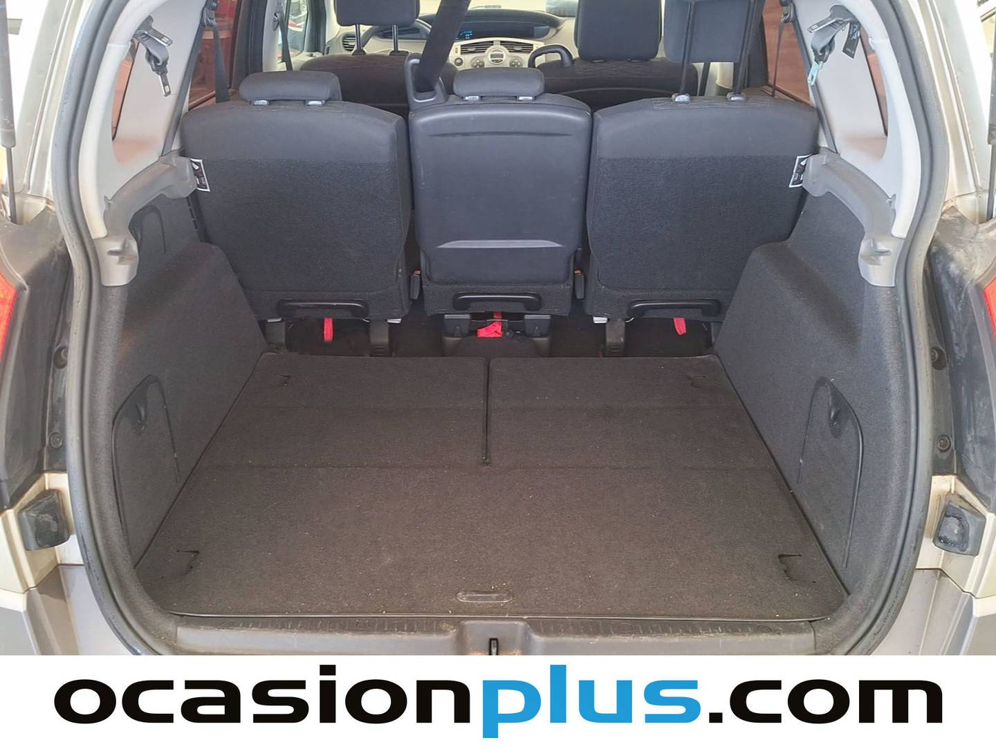 Foto Renault Grand Scénic RENAULT Grand Scénic Expression 7 plazas 1.9dCi EU4 siete plazas