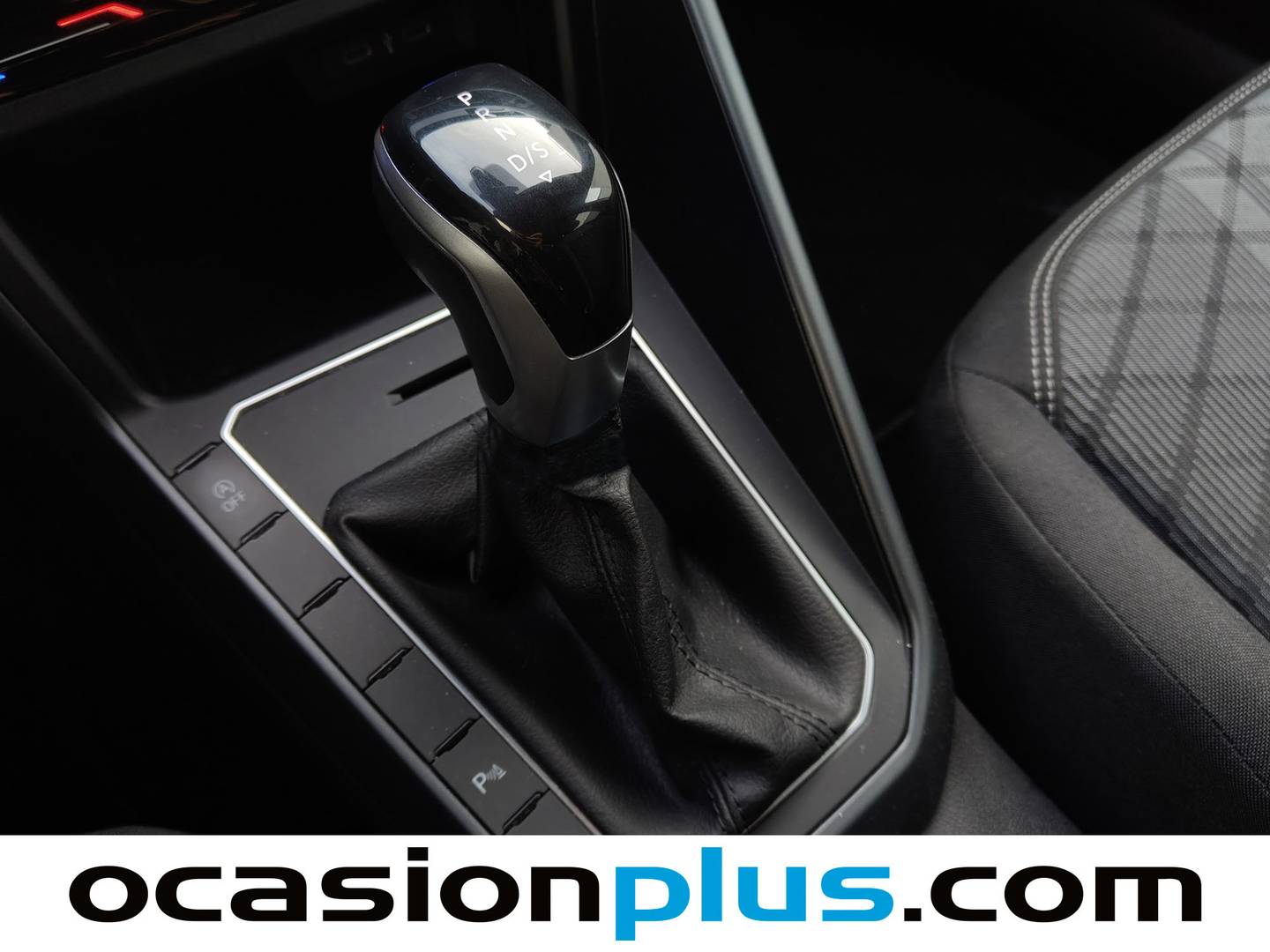 Foto Volkswagen Polo Volkswagen Polo R-Line 1.0 TSI  (110 CV) DSG