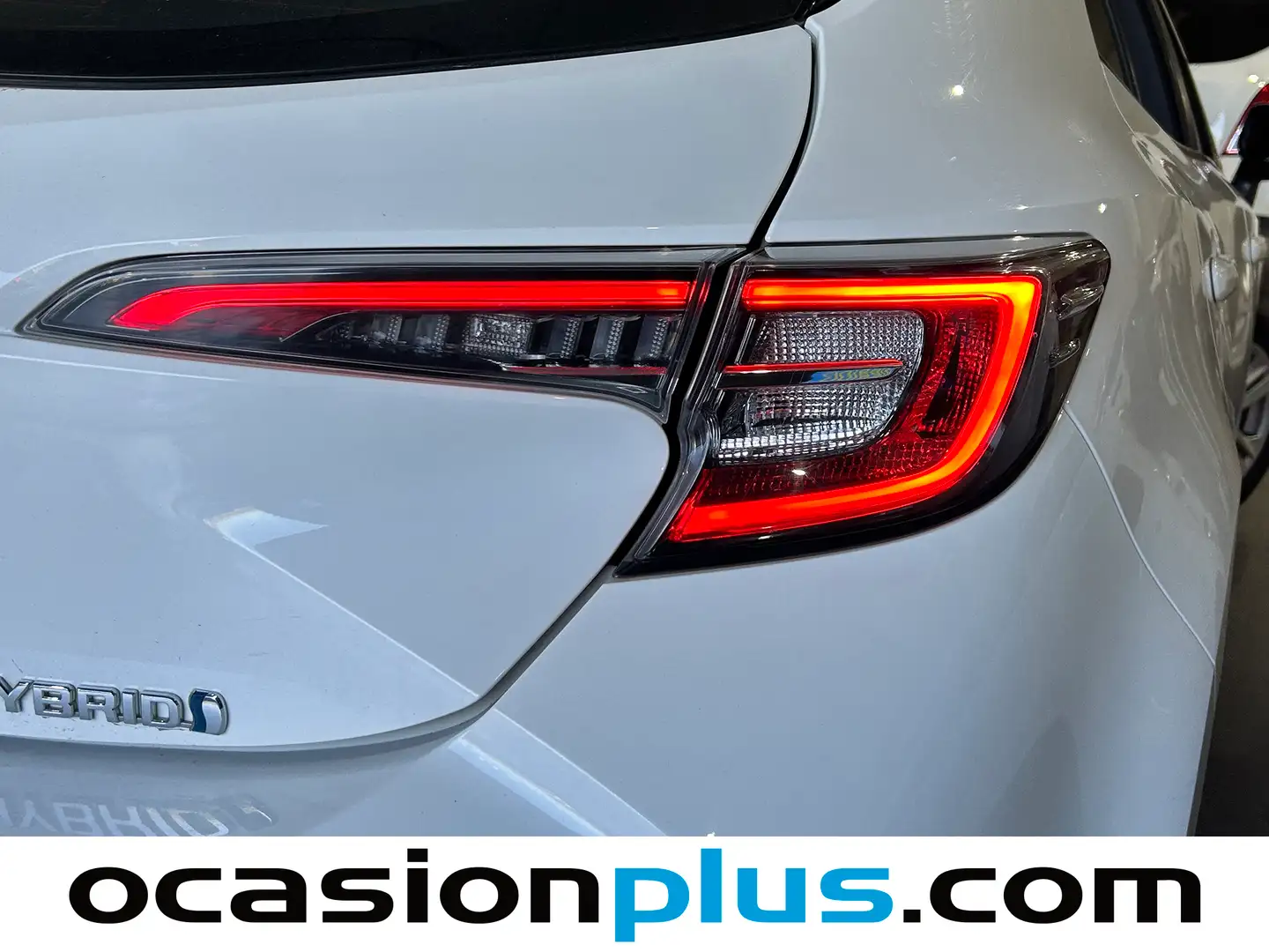 Foto Toyota Corolla Toyota Corolla 125H Business E-CVT (122 CV)