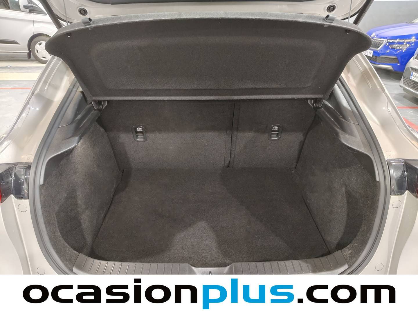 Foto Mazda CX-30 Mazda CX-30 2.5 e-Skyactive G MHEV Prime-Line (140 CV)