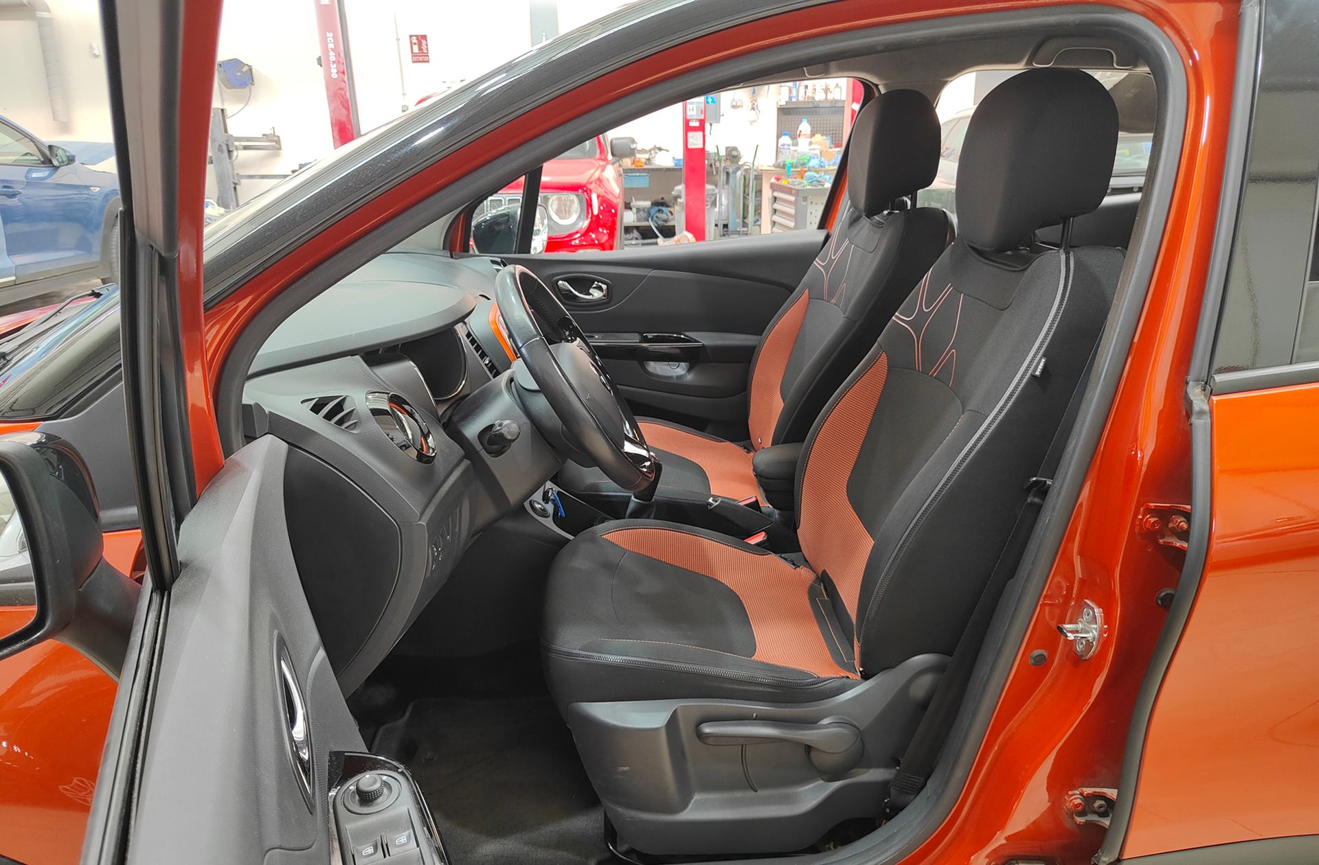 Renault Captur Zen Energy dCi eco2 - foto 9