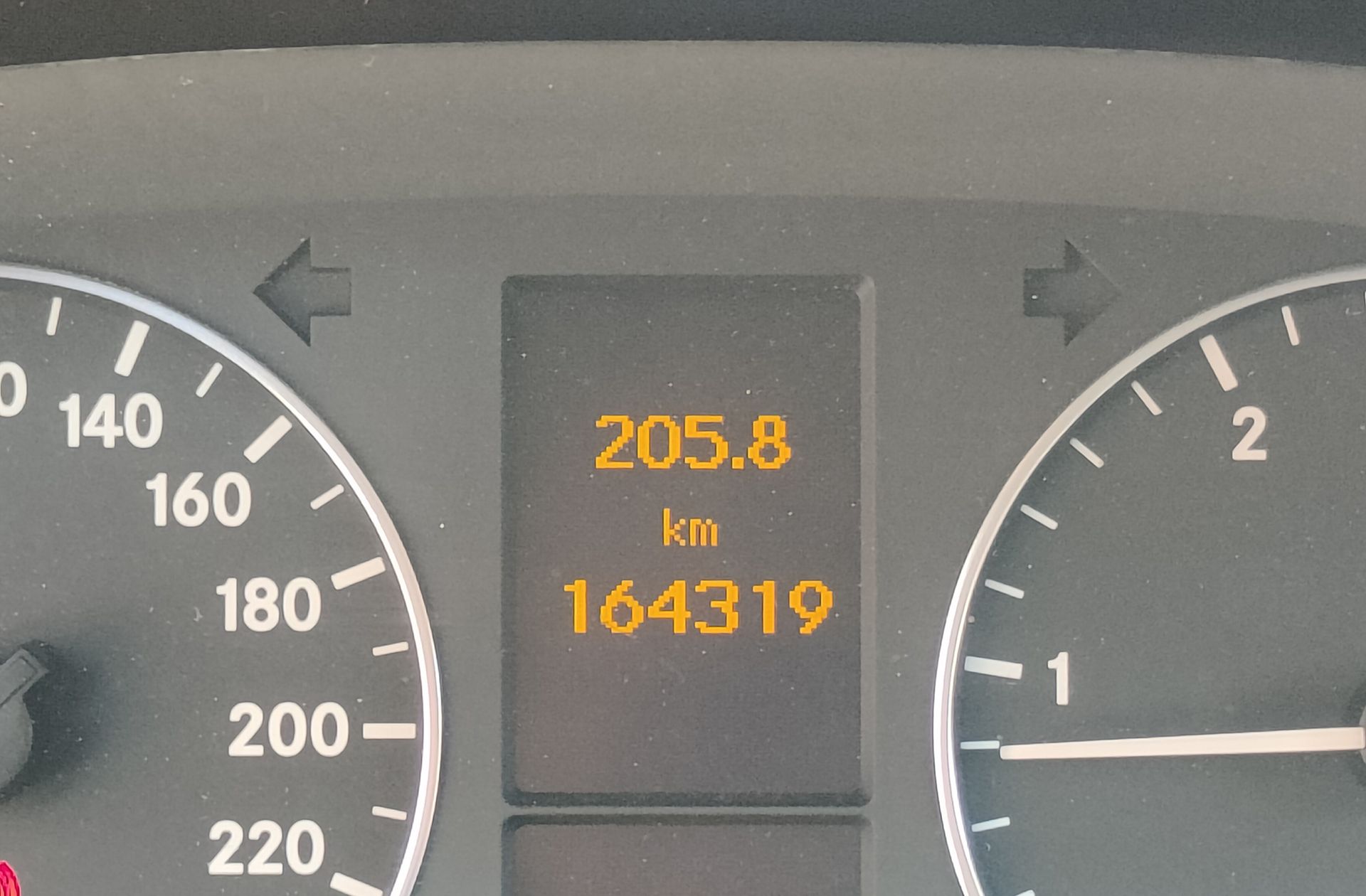 Mercedes-Benz Clase A 160 CDI Blue Efficiency Exclusive Edition - foto 8