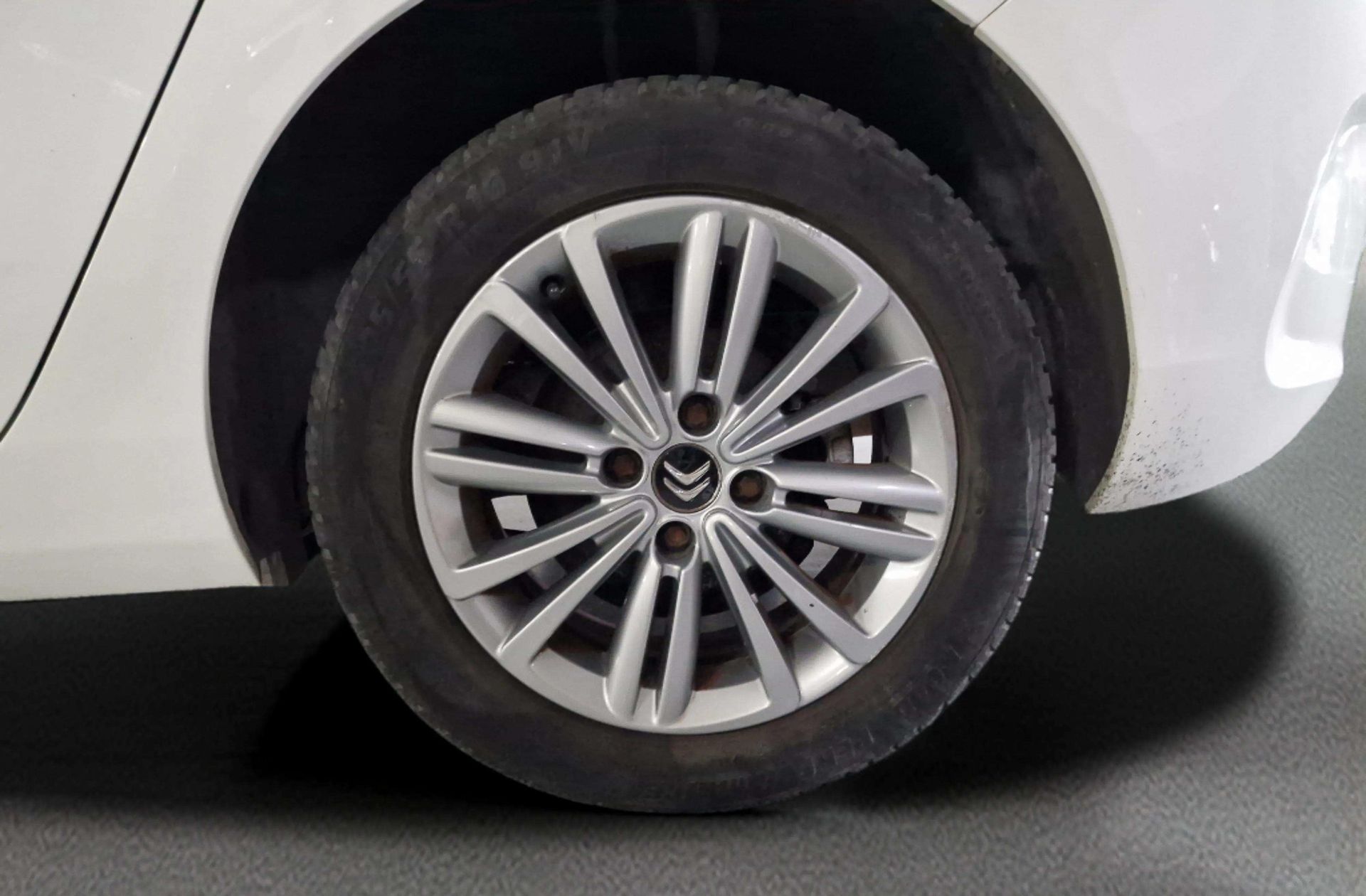 Citroën C4 1.4 VTi Tonic - foto 28