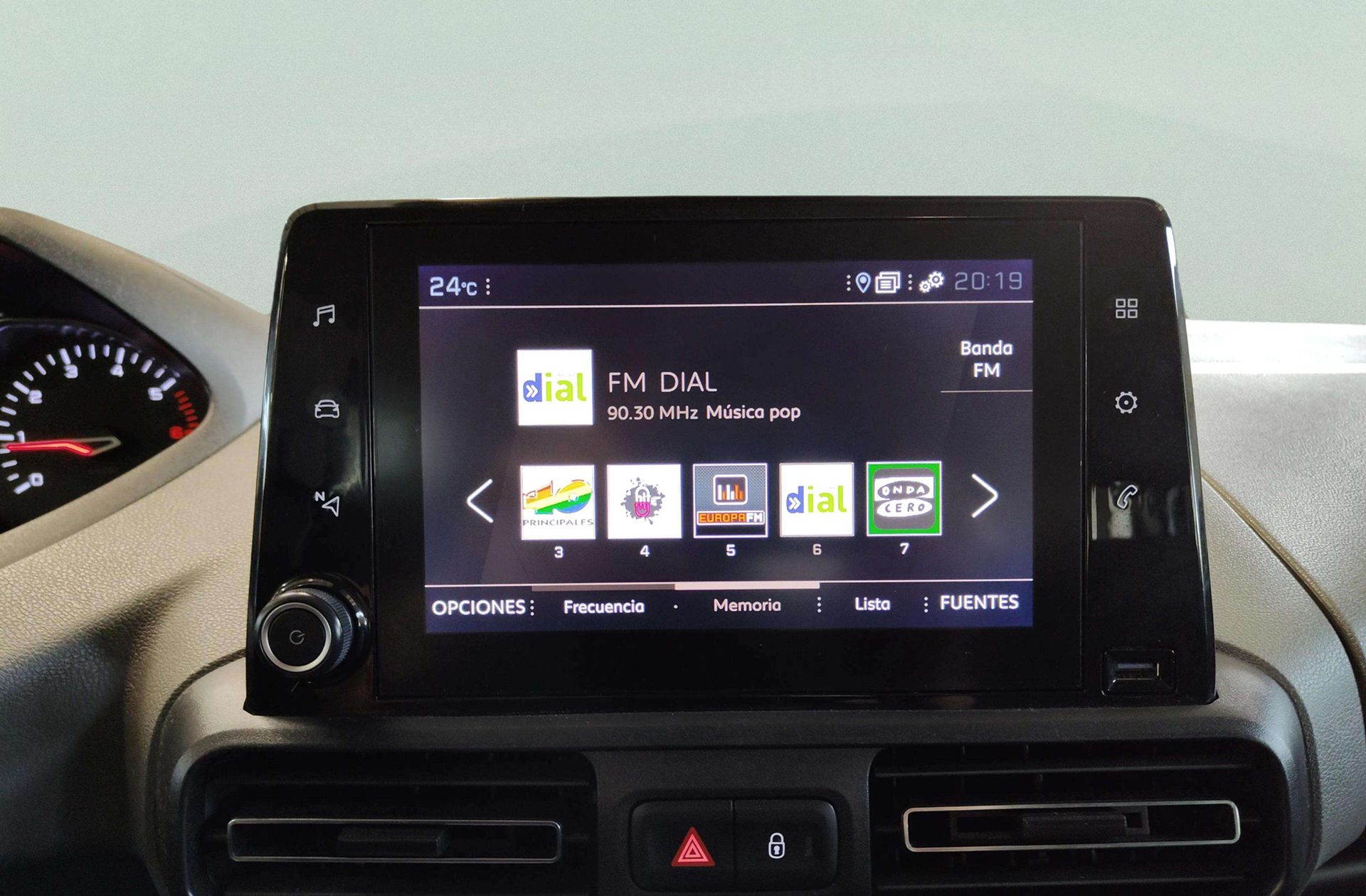 Peugeot Rifter BlueHDi 130 Active Standard NAV+ - foto 31