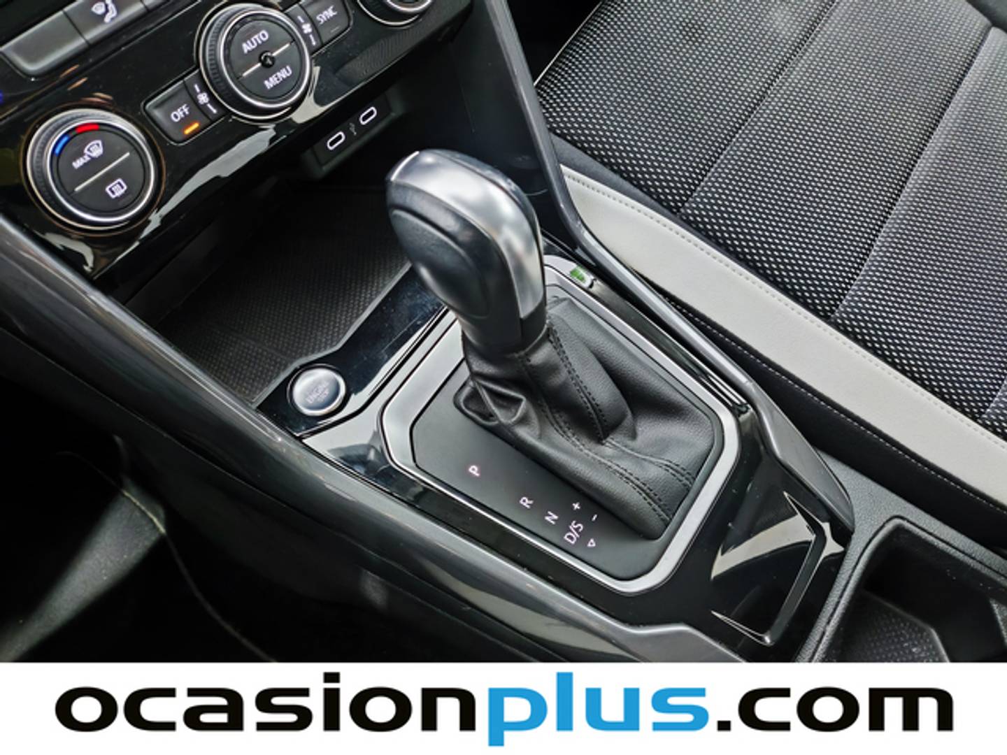 Volkswagen T-Roc Volkswagen T-Roc Sport 2.0 TDI (150 CV) DSG de segunda mano