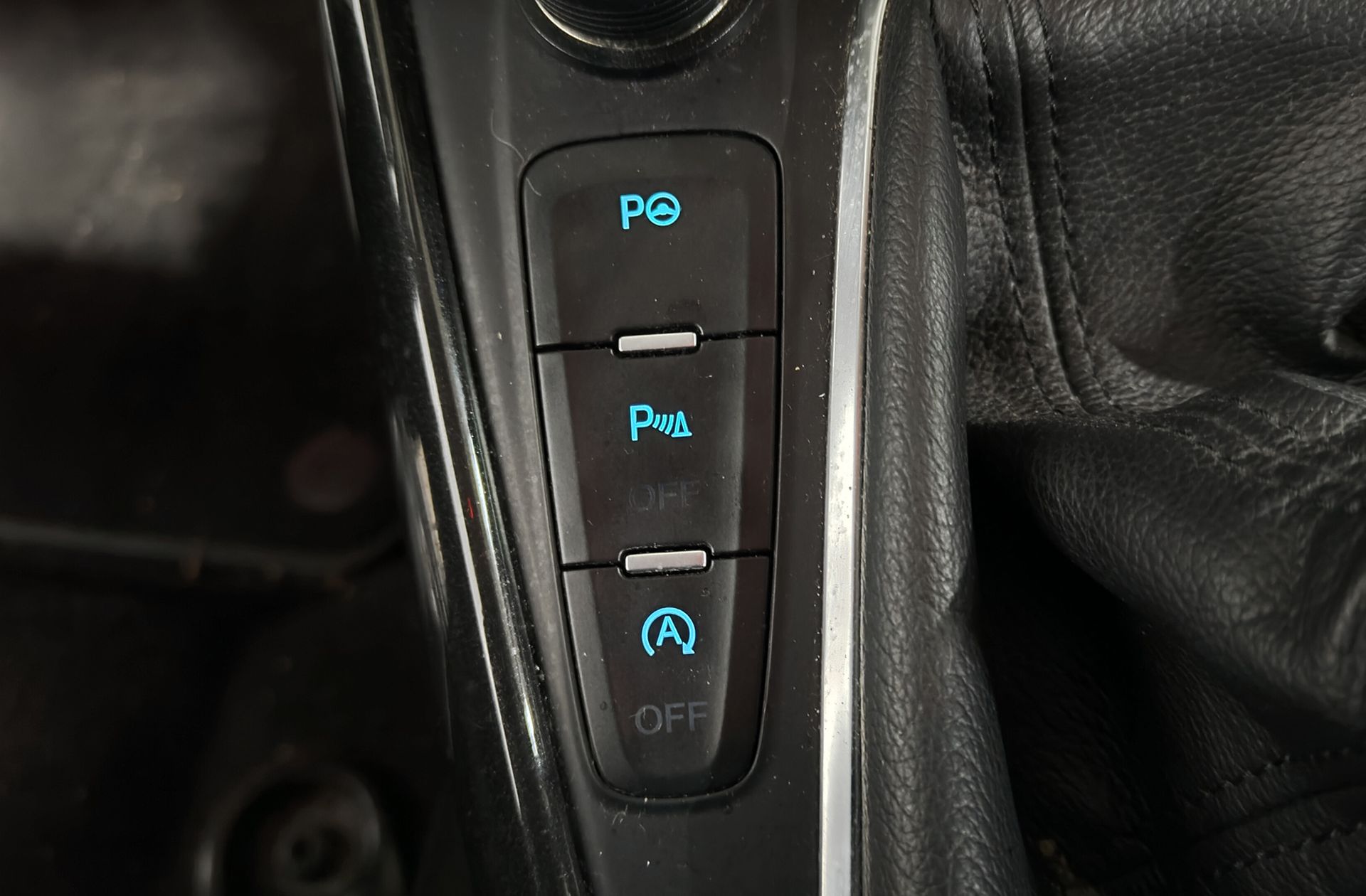 Ford Focus 1.0 EcoBoost Titanium - foto 8