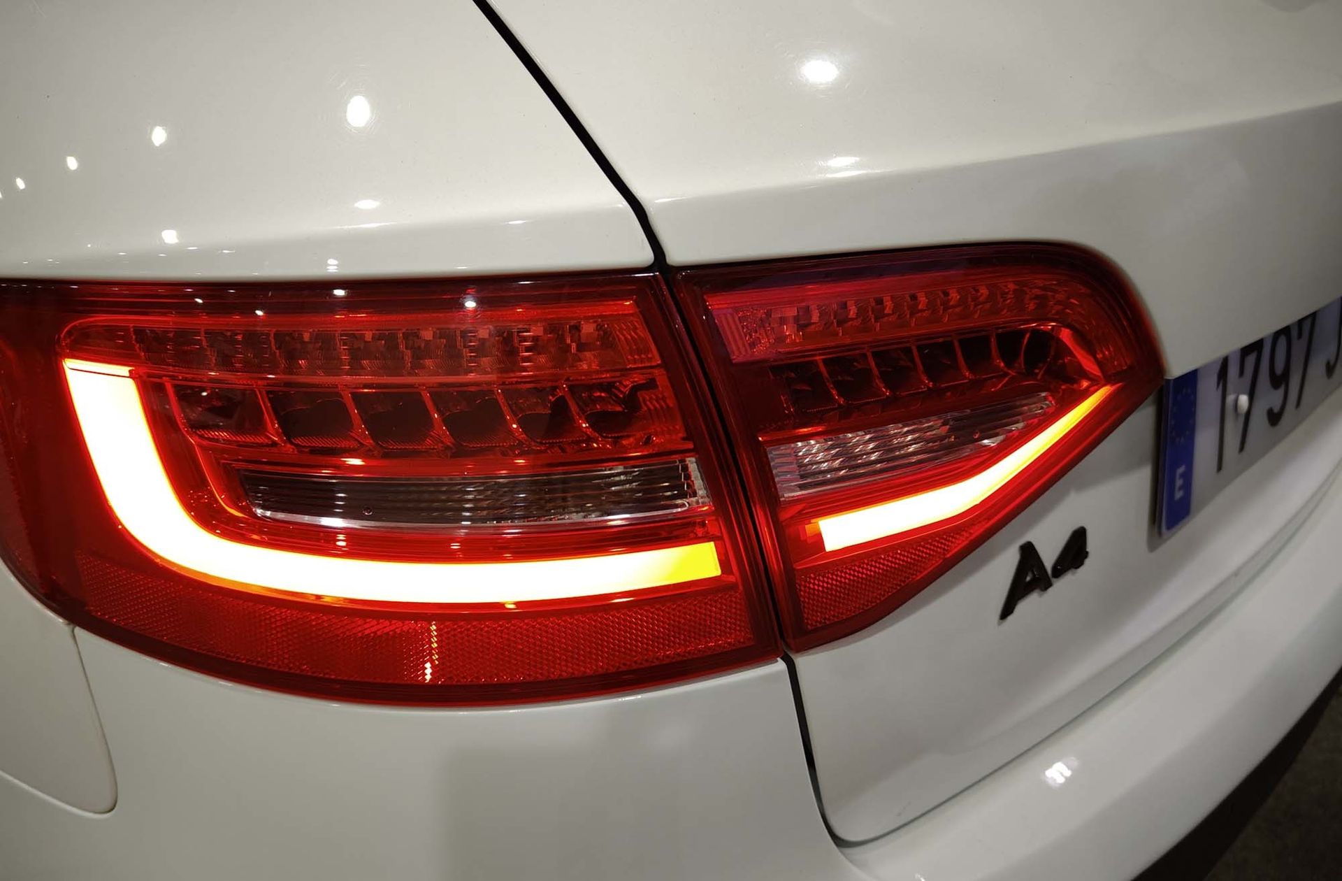 Audi A4 Allroad 2.0 TDI quattro - foto 16