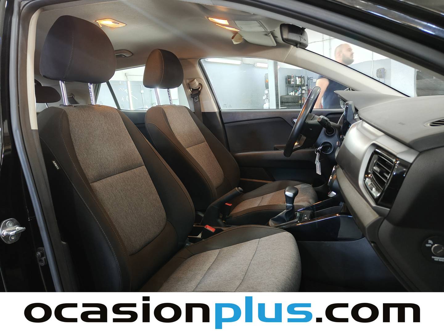 KIA Stonic KIA Stonic 1.0 T-GDi Drive (100 CV) 2025