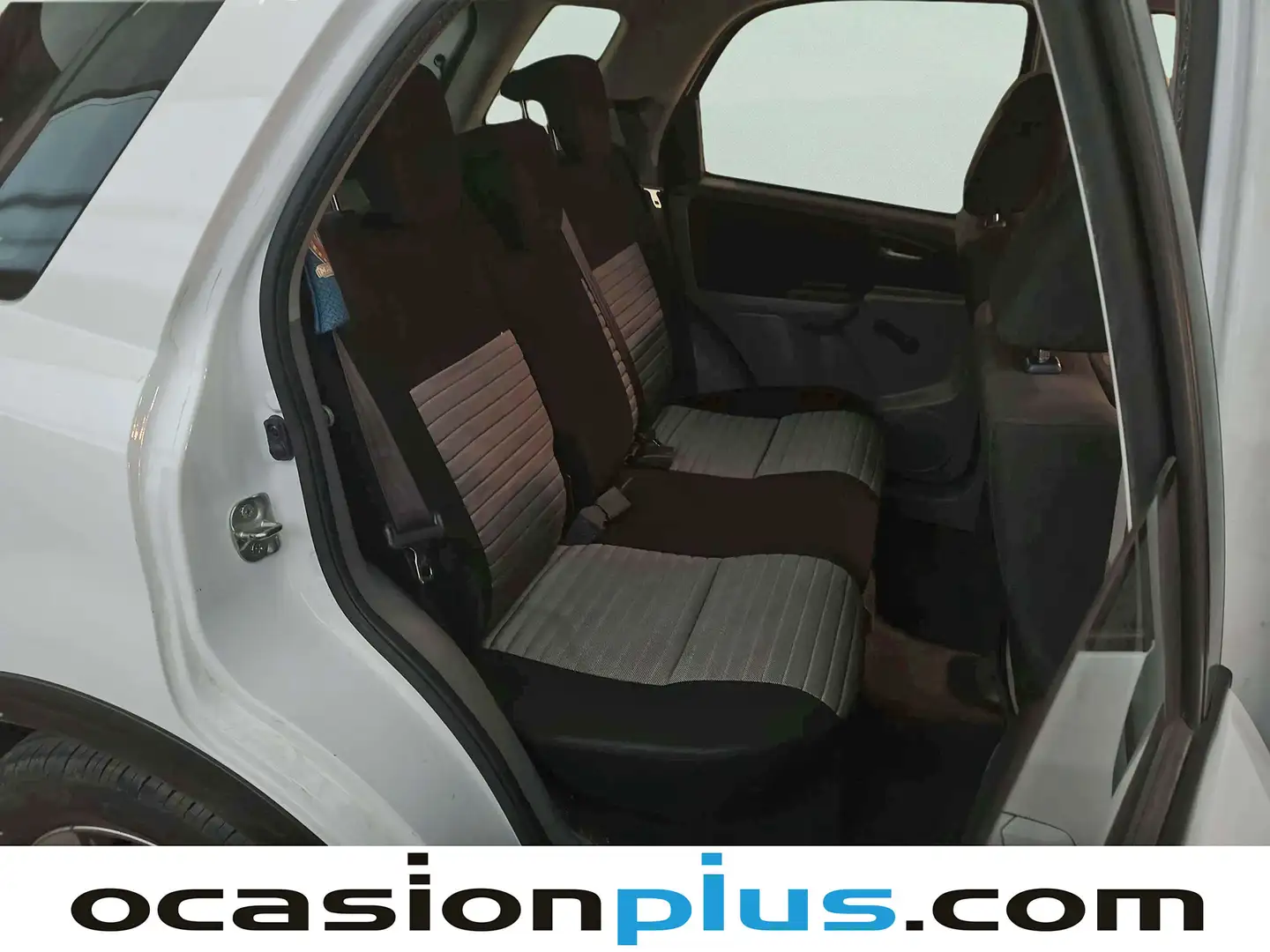 Foto Suzuki SX4 Suzuki SX4 1.6 GL 2WD (120 CV)