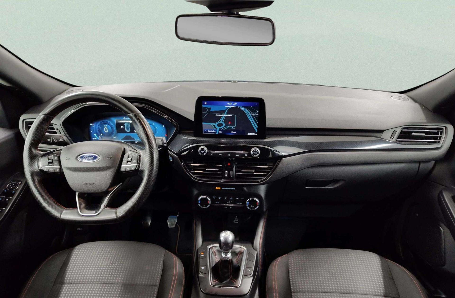 Ford Kuga 1.5 EcoBoost ST-Line 4x2 - foto 6