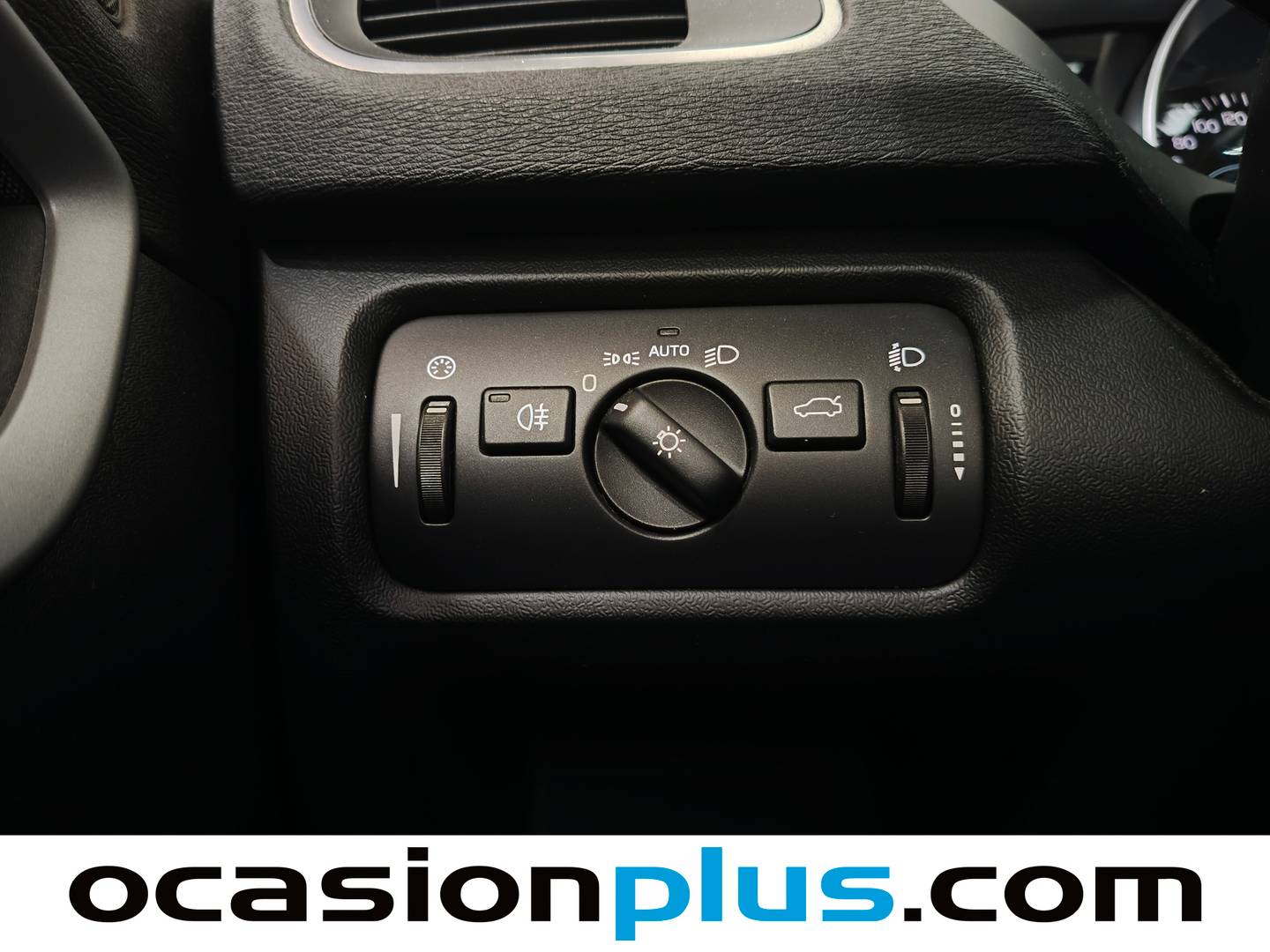Volvo V40 Volvo V40 D2 Kinetic (115 CV) 2014