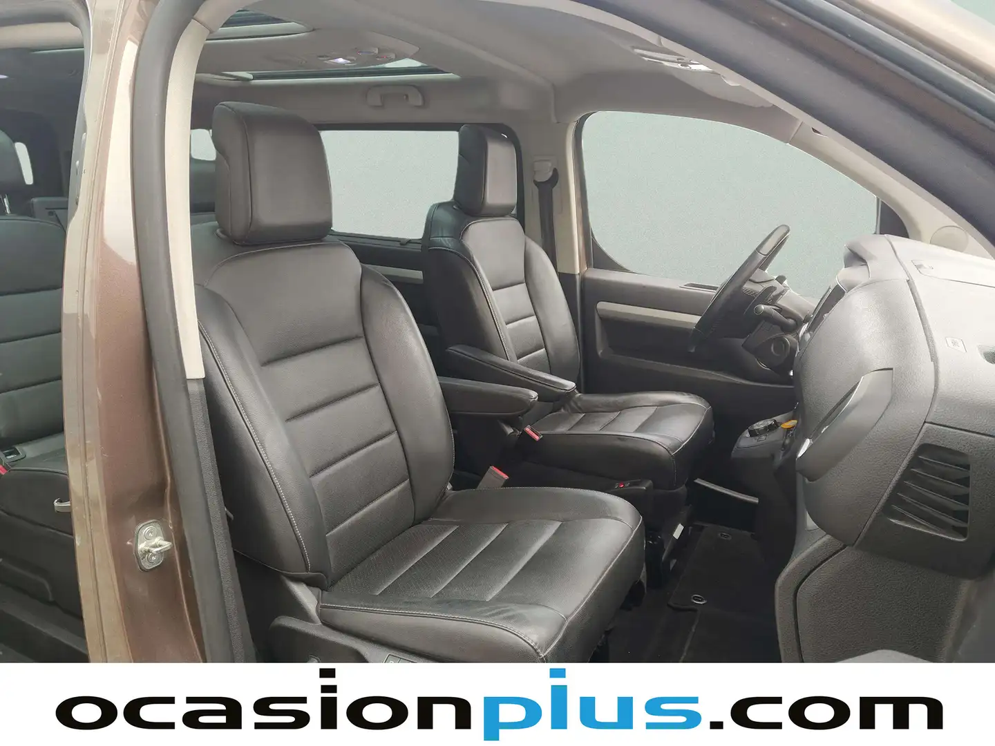 Foto Toyota Proace Verso Toyota Proace Verso 2.0D VIP L2 Auto (177 CV) 7 Plazas