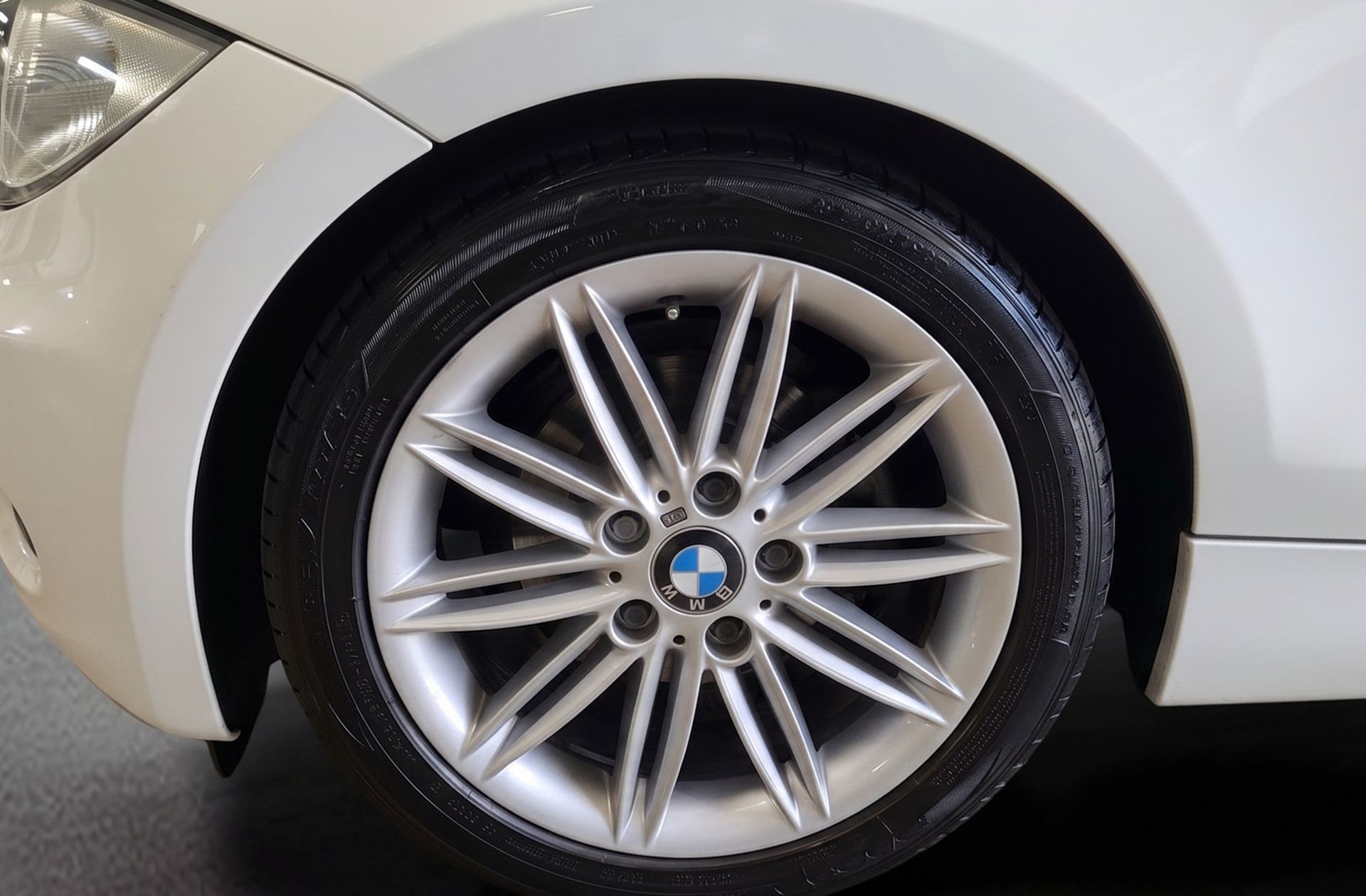 BMW Serie 1 116d Pack M - foto 28