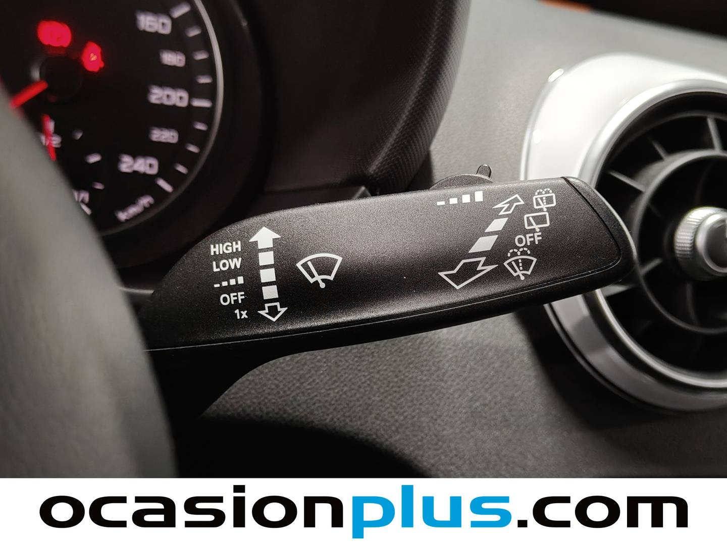 Audi A1 Audi A1 Sportback Audi A1 Sportback Adrenalin 1.6 TDI 66 kW Pack S-line (90 CV) S tronic automático