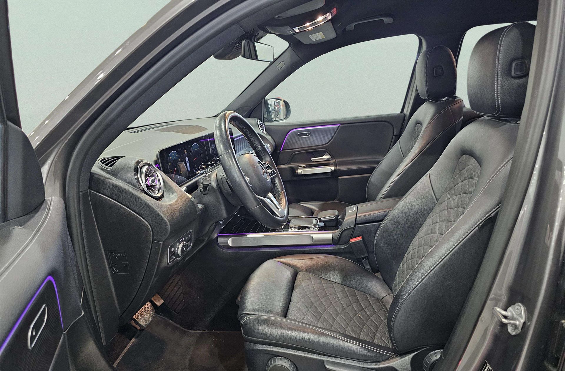 Mercedes-Benz GLB 200 d - foto 14