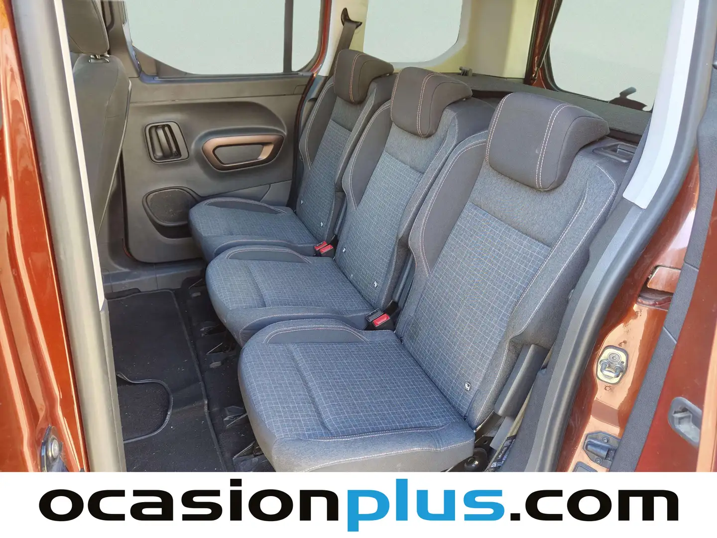 Foto Peugeot Rifter Peugeot Rifter BlueHDi 130 GT Line Standard EAT8 (130 CV)