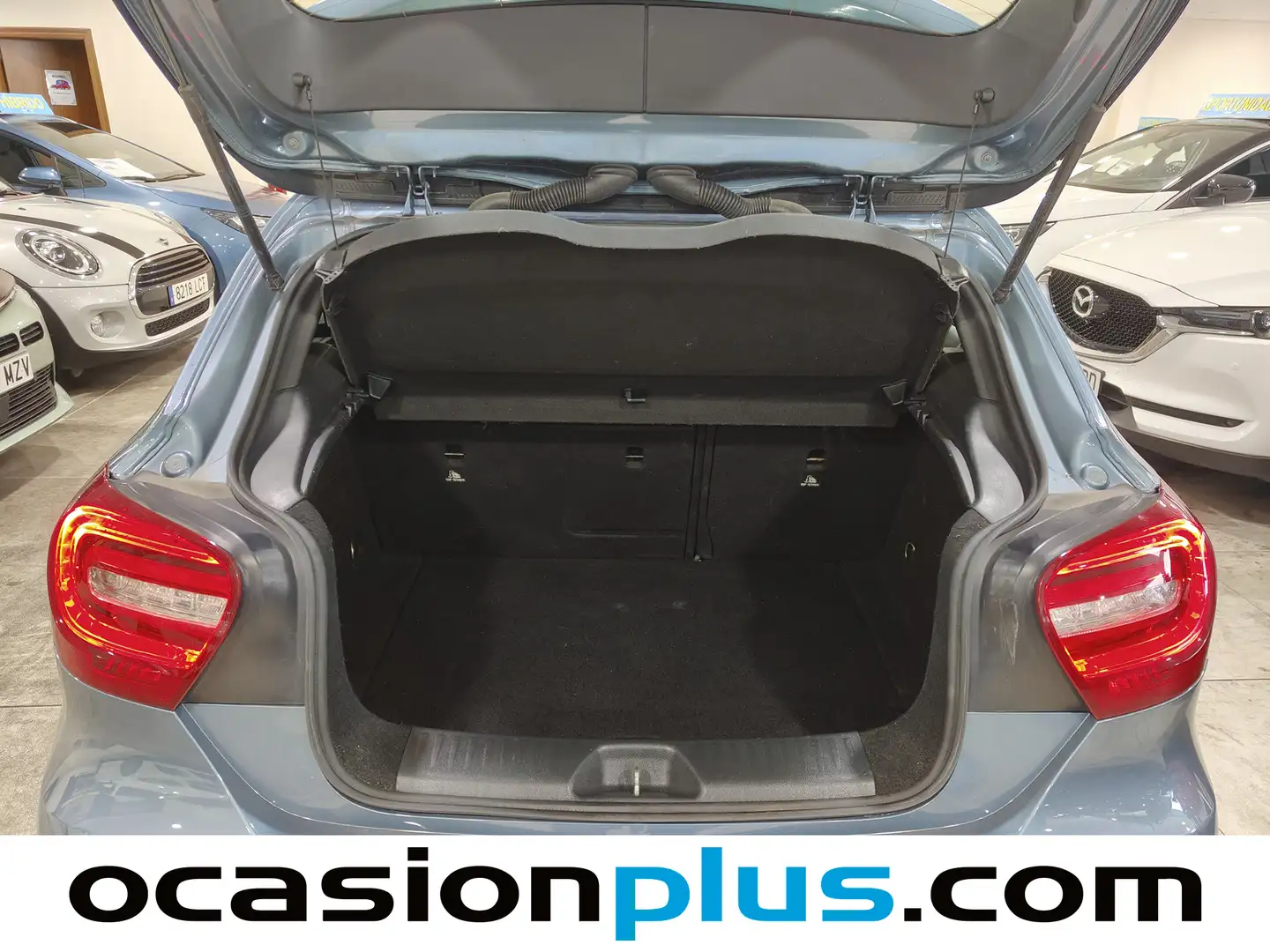 Foto Mercedes Clase A Mercedes-Benz Clase A 180 CDI AMG Line (109 CV)