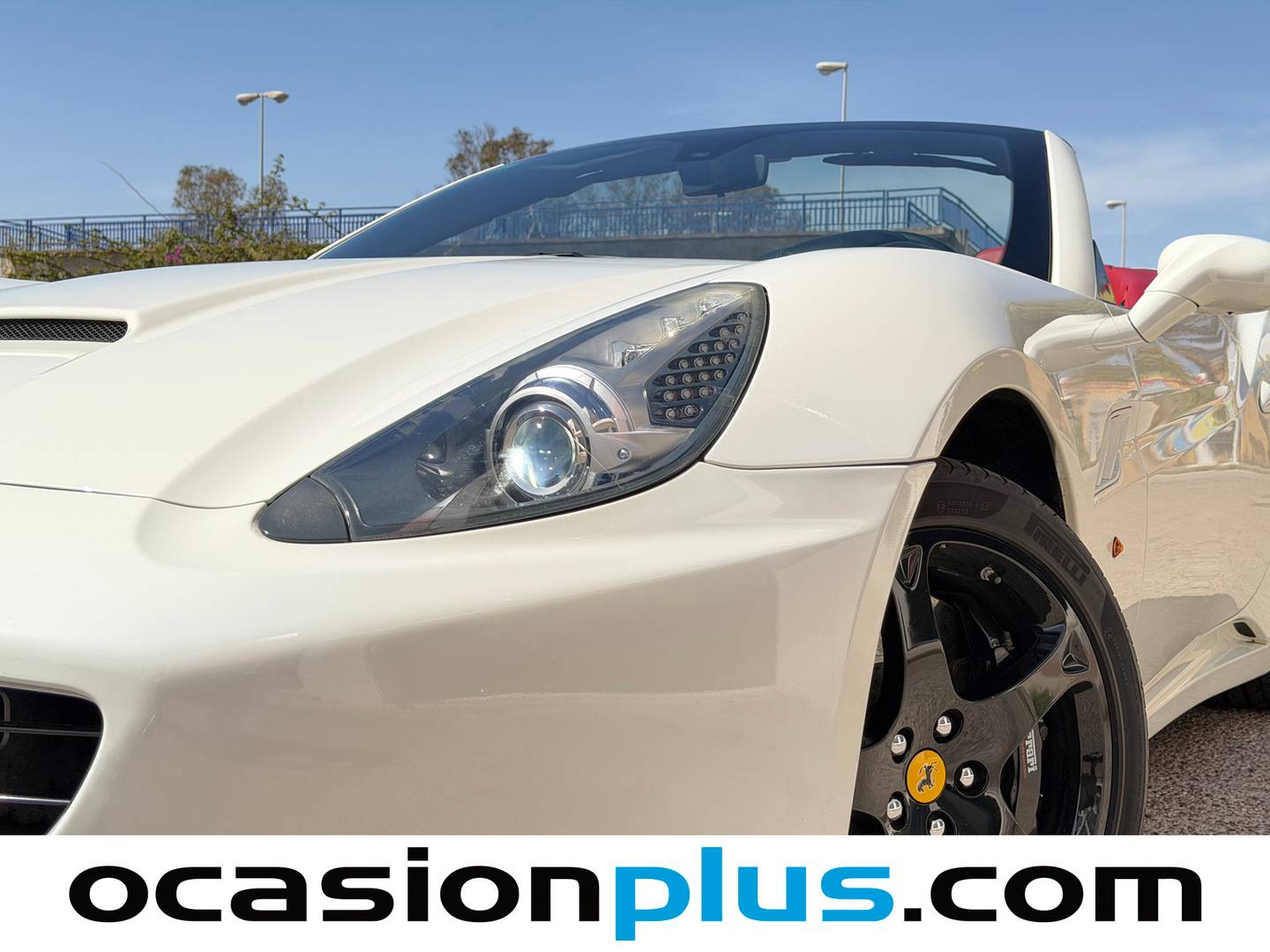 Extras del Ferrari California Ferrari California 4.3 V8 (460 CV)