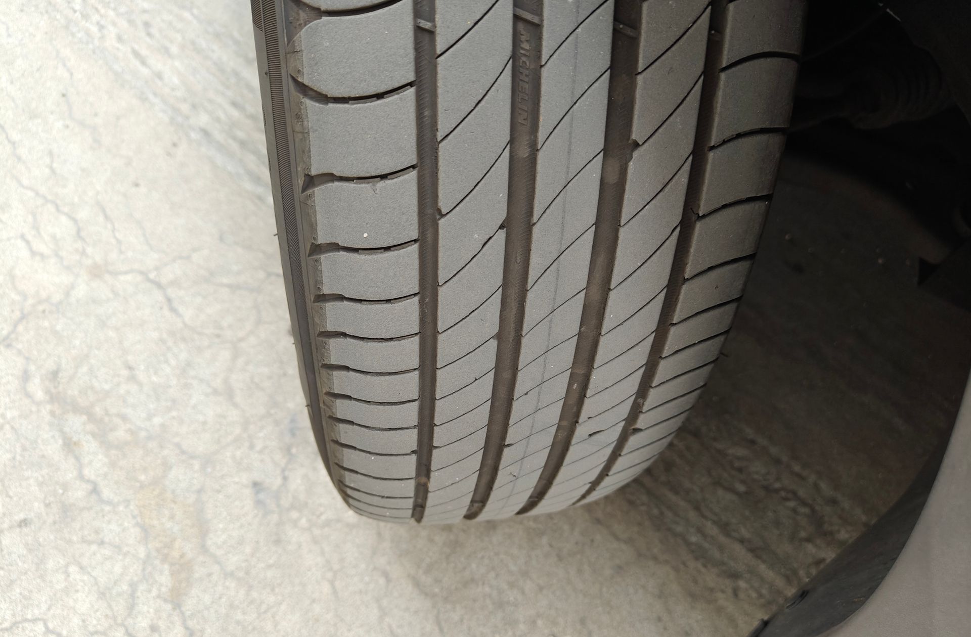Hyundai Tucson 1.6 T-GDi 48V Maxx - foto 30