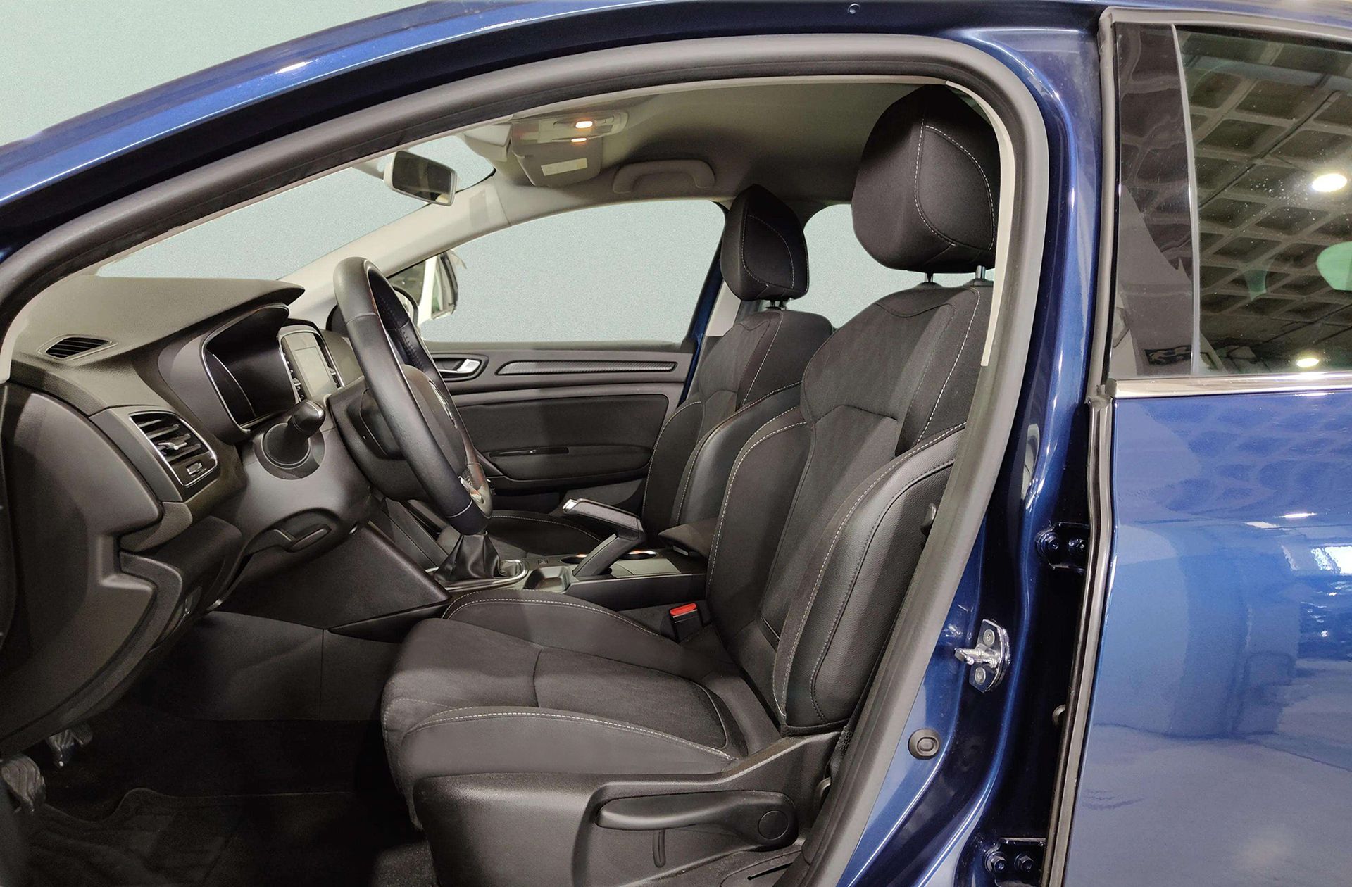 Renault Mégane Limited TCe - foto 12