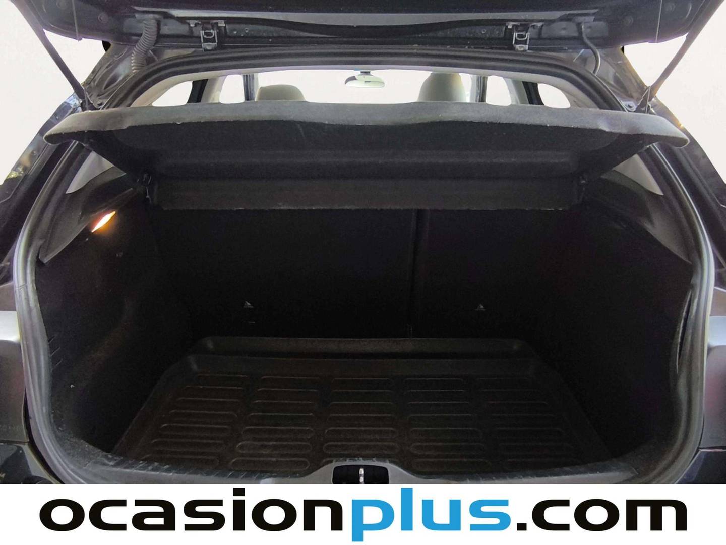 Fotos maletero Citroën C4 Cactus Citroën C4 Cactus PureTech 110 S&S Shine (110 CV)