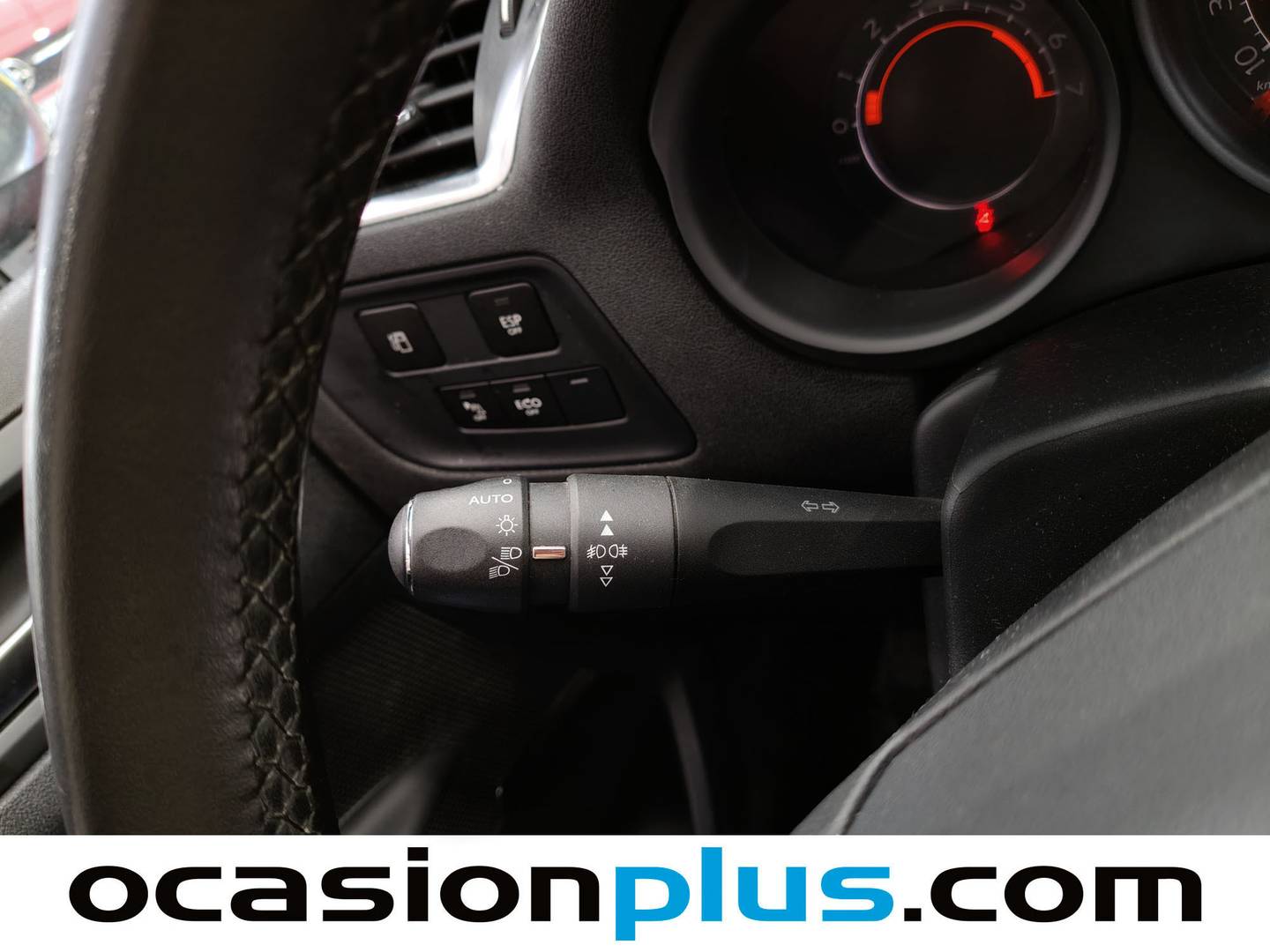 Foto Citroën C4 Citroen C4 1.6 e-HDI Collection (114 CV)