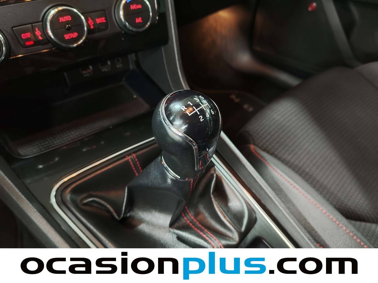 Foto Seat León SEAT León ST ST 1.5 EcoTSI S&S FR Edition (150 CV)