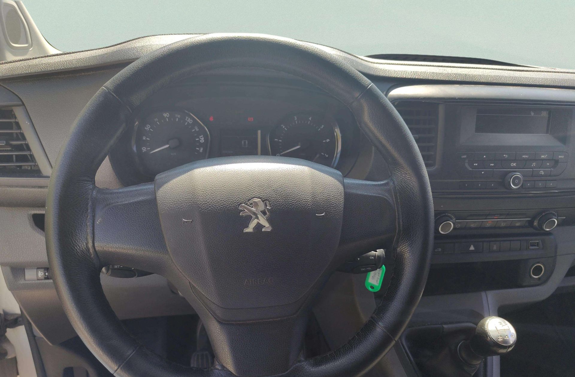 Peugeot Expert Furgon BlueHDi 95 Pro Standard - foto 17