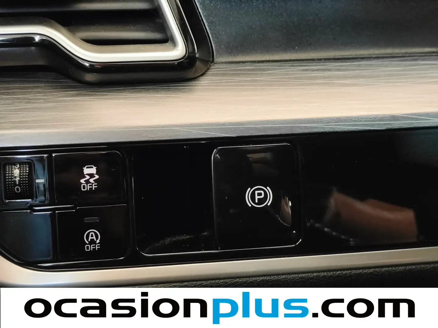 Foto KIA Sportage Kia Sportage 1.6 CRDi MHEV Business 4x2 (136 CV)