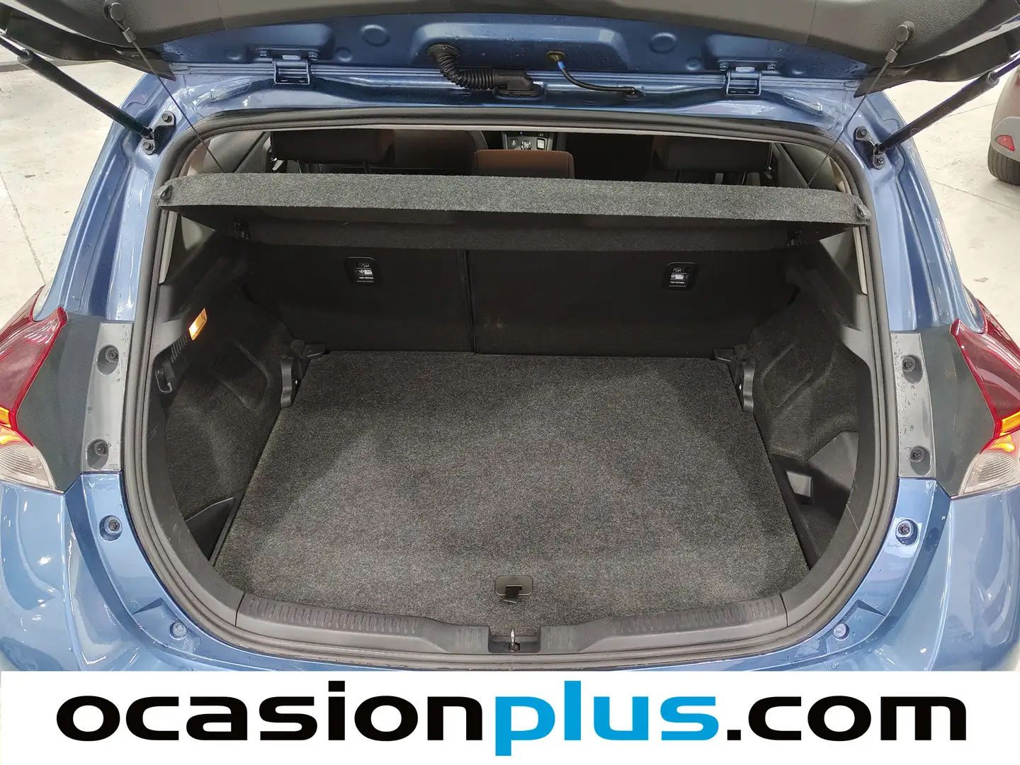 Foto Toyota Auris Toyota Auris 140H Hybrid Active (136 CV)