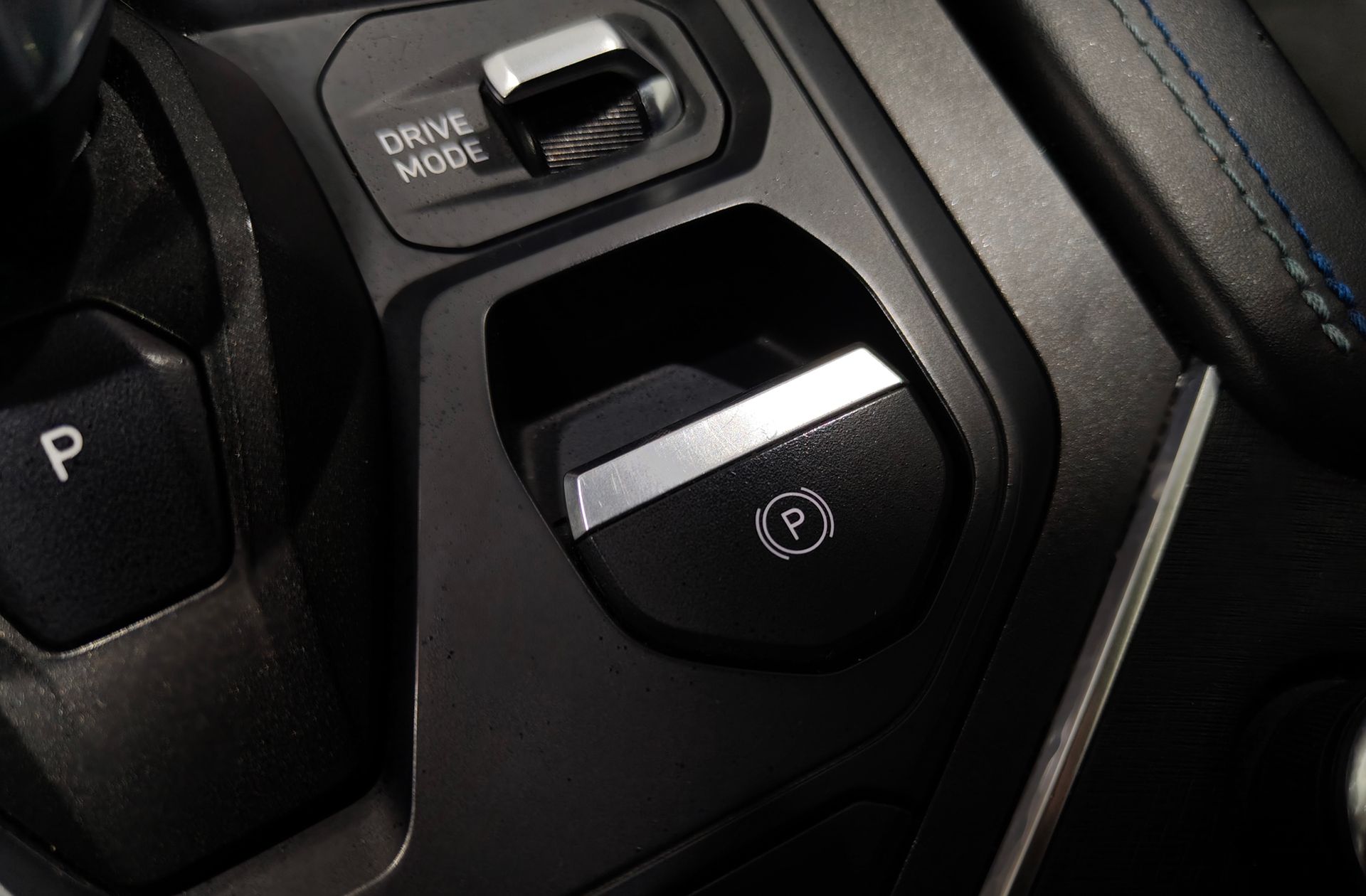 Lynk & Co 01 1.5 PHEV - foto 37