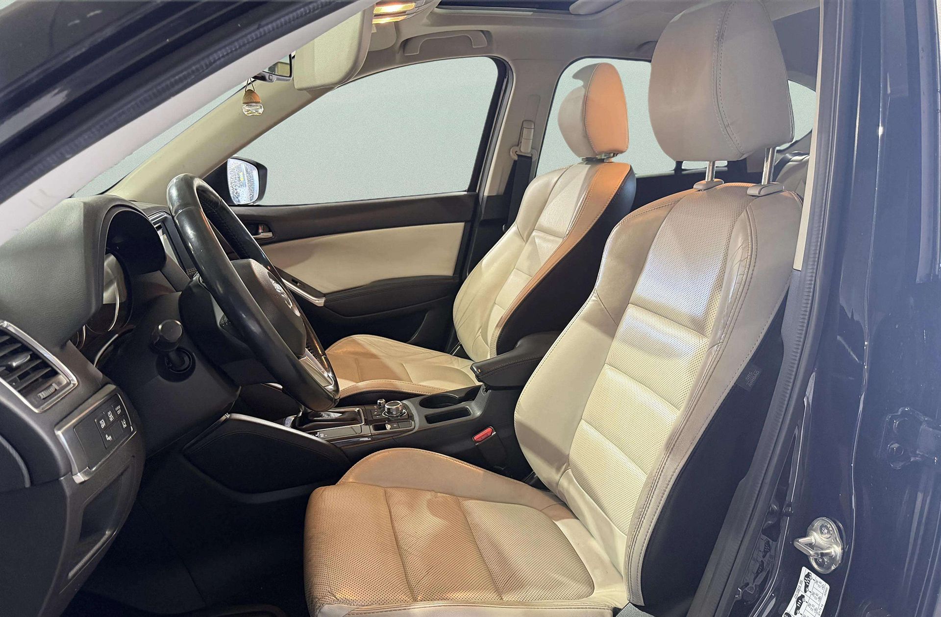 Mazda CX-5 2.2 DE Luxury Premium Travel SunRoof 4WD - foto 13