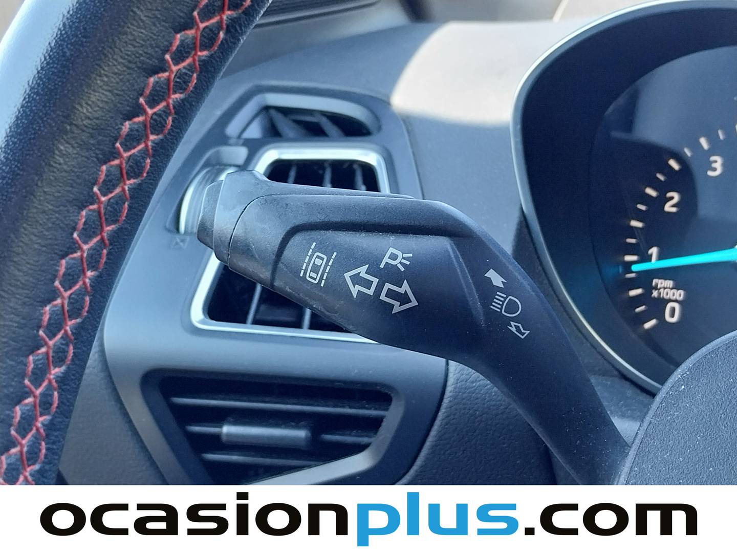 Foto Ford Kuga Ford Kuga 1.5 EcoBoost ST-Line Limited Edition 4x2  (150 CV)