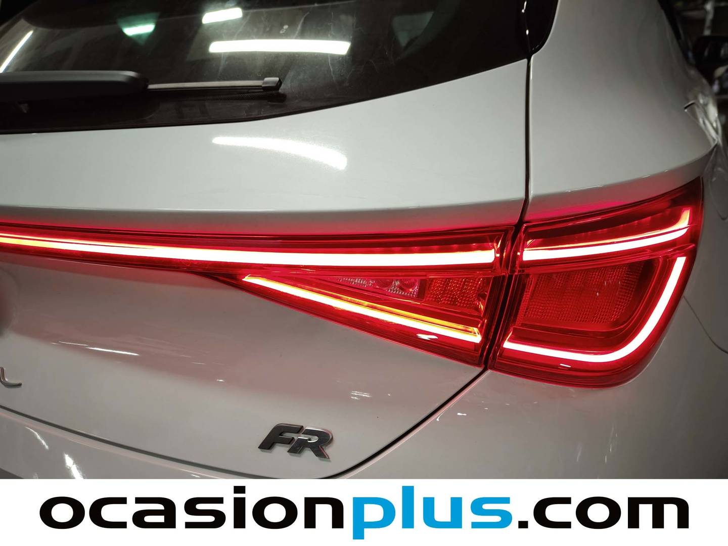 Seat León SEAT León 1.5 eTSI S&S FR Special Edition DSG (150 CV) km 0