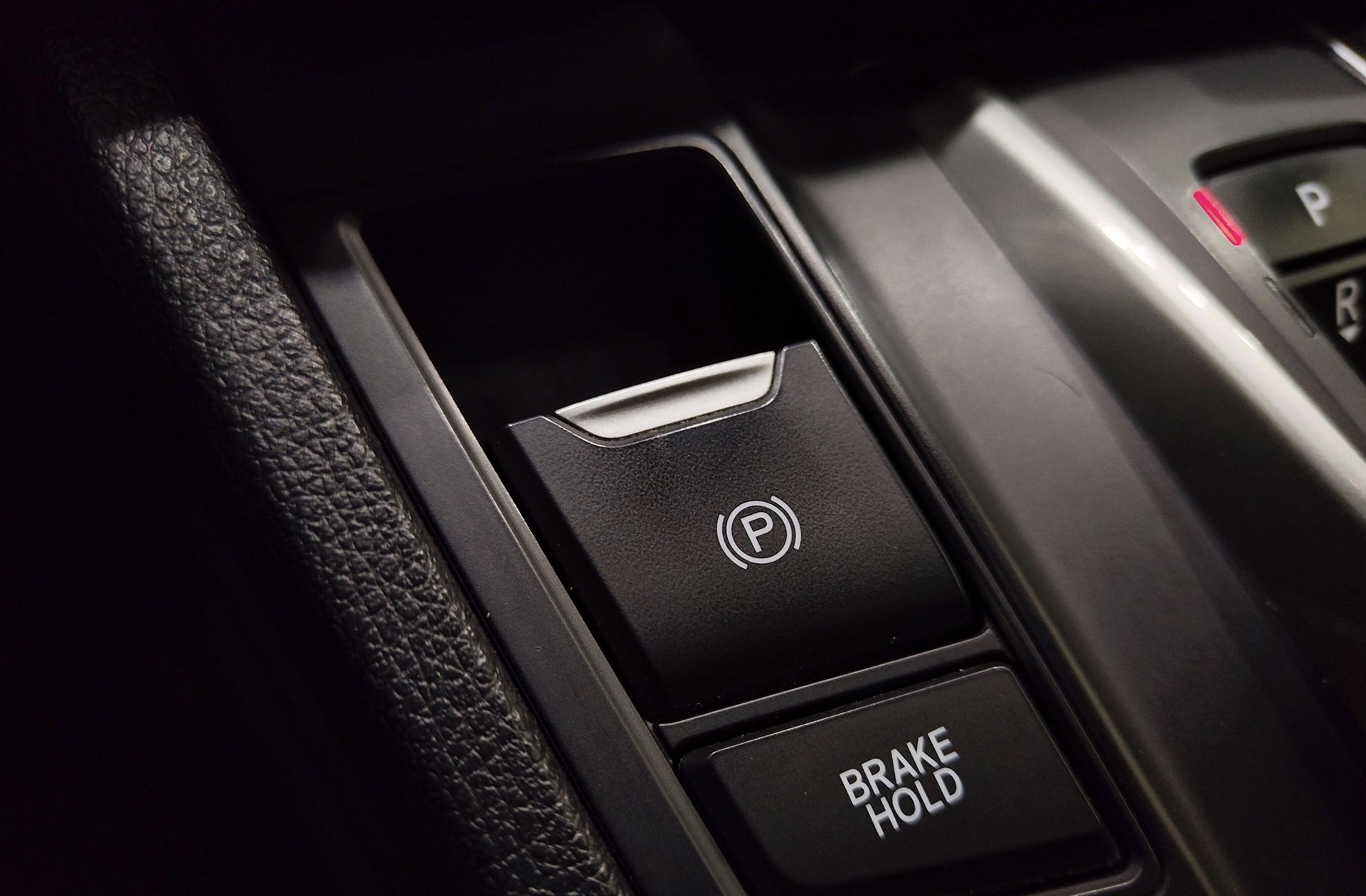 Honda CR-V 2.0 i-MMD HEV Elegance 4x2 - foto 33