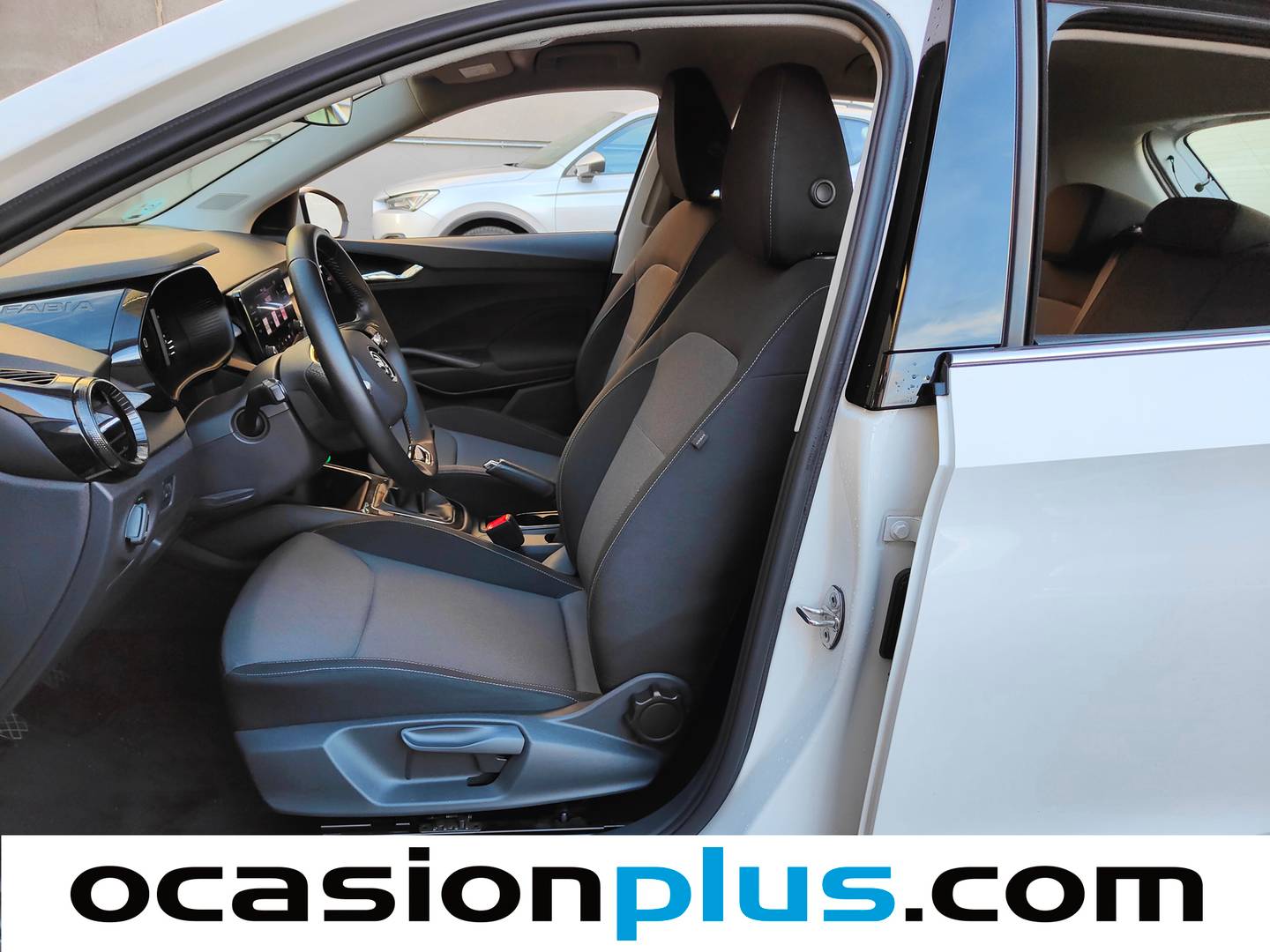 Foto Skoda Fabia Skoda Fabia 1.0 MPI Ambition (80 CV)