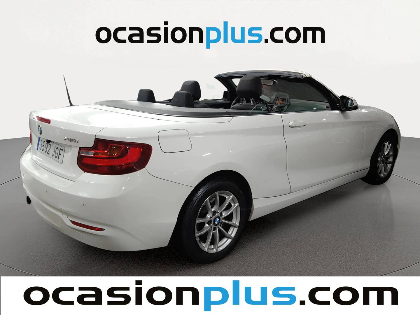 Foto trasera BMW Serie 2 BMW Serie 2 218i Cabrio (136 CV) derecha