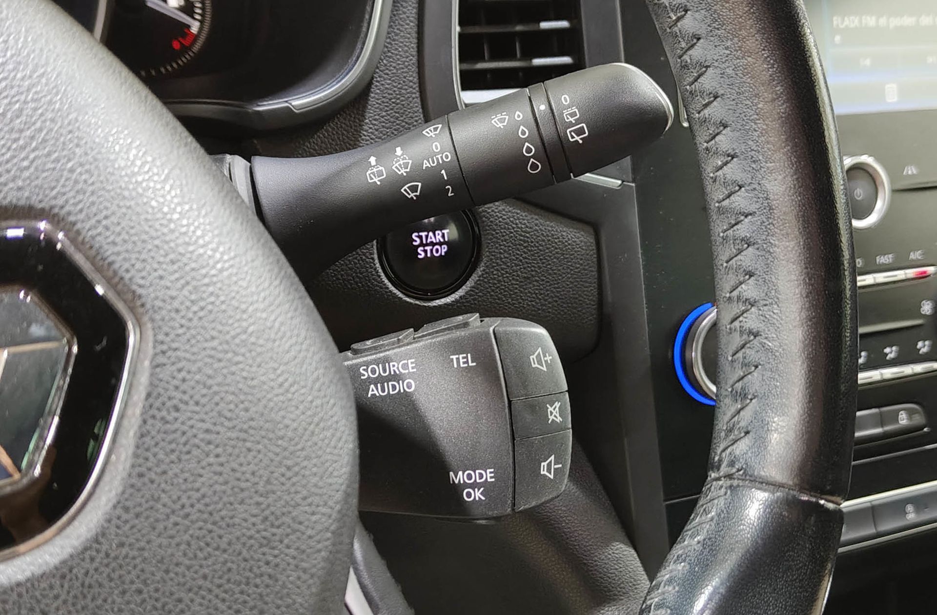 Renault Mégane Zen Energy TCe EDC - foto 27