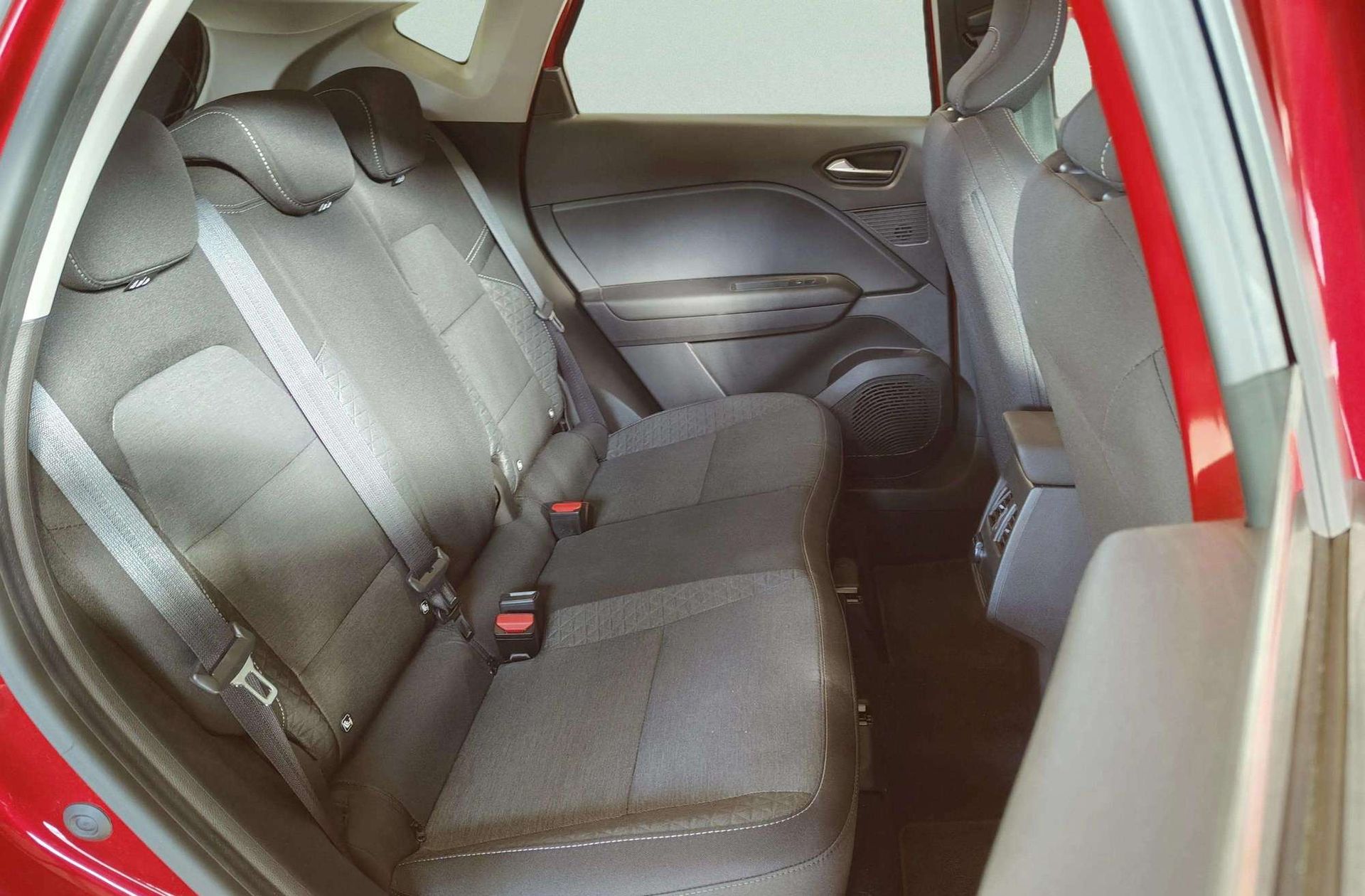 Mitsubishi ASX 130T MHEV Motion - foto 18