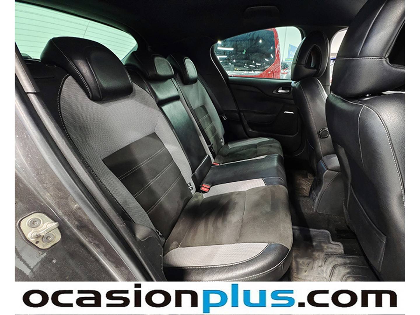 Foto DS DS 4 DS DS4 BlueHDi 120 Style EAT6 (120 CV)